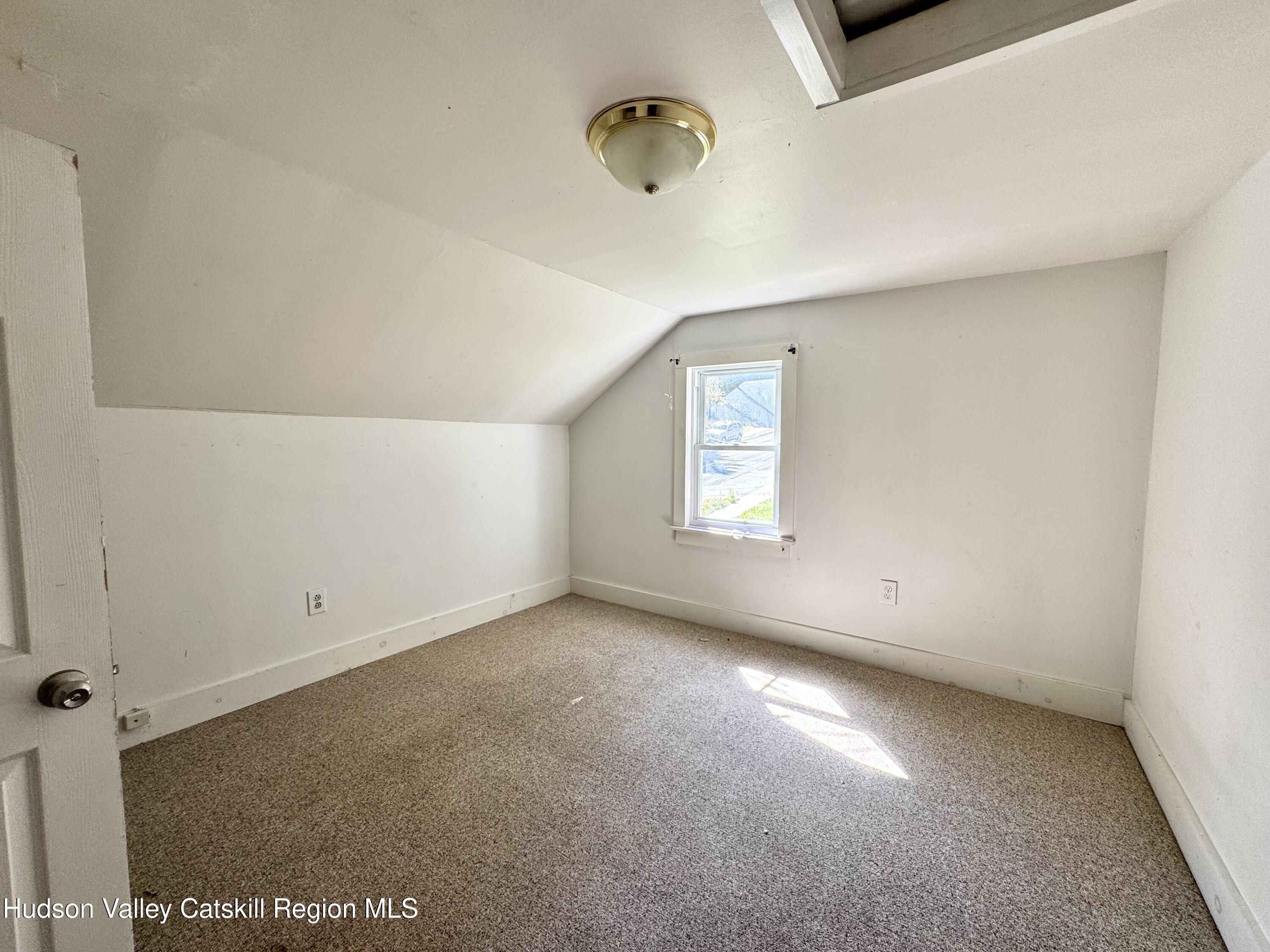 384 Route 296, Windham