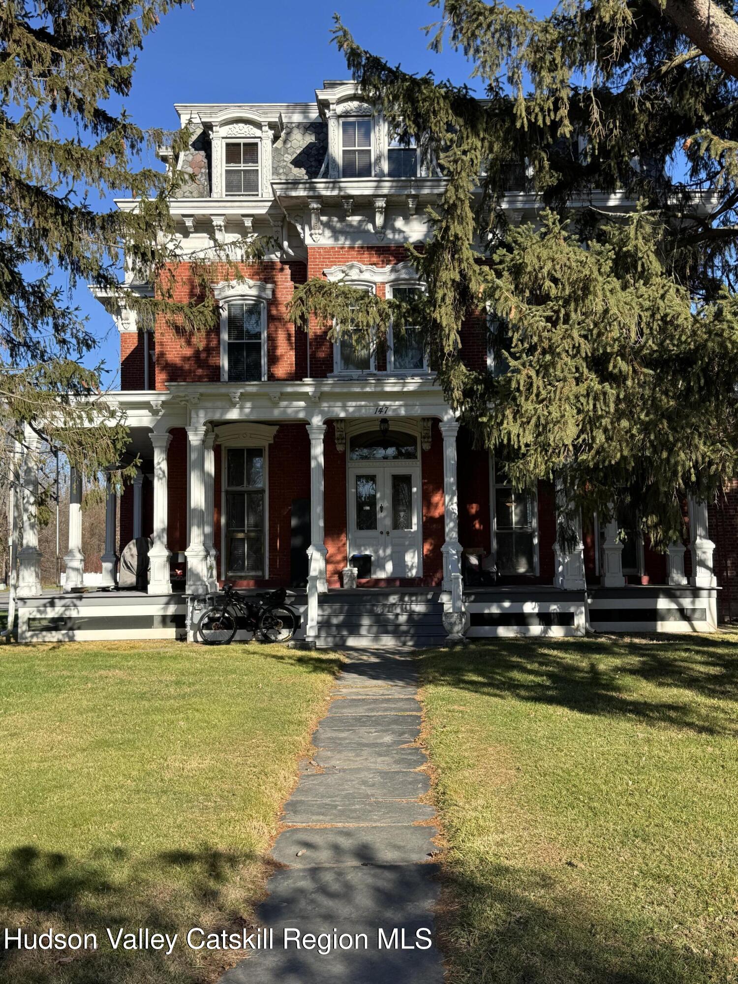 147-151 Grandview Avenue