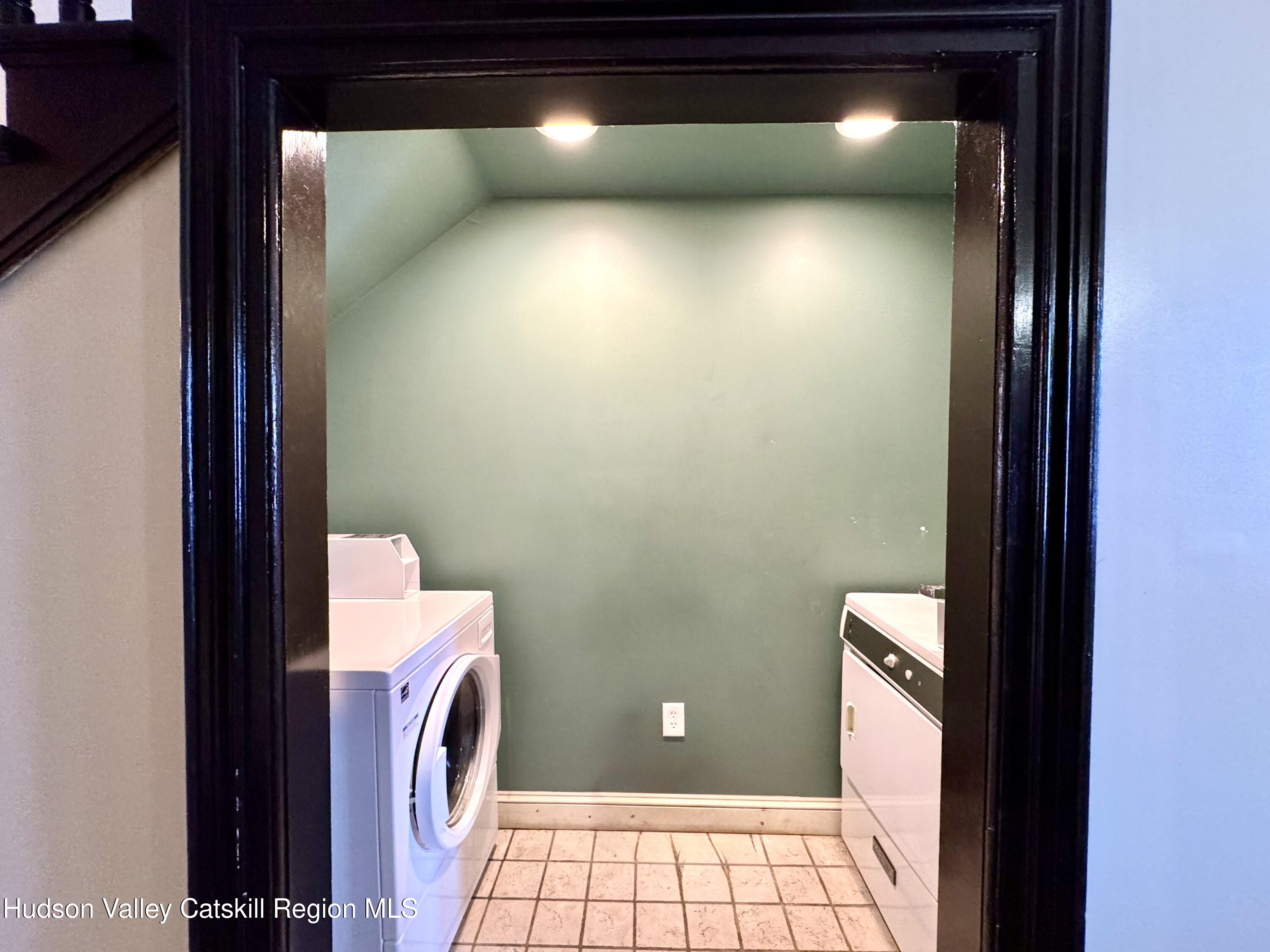 147-151 Grandview Avenue