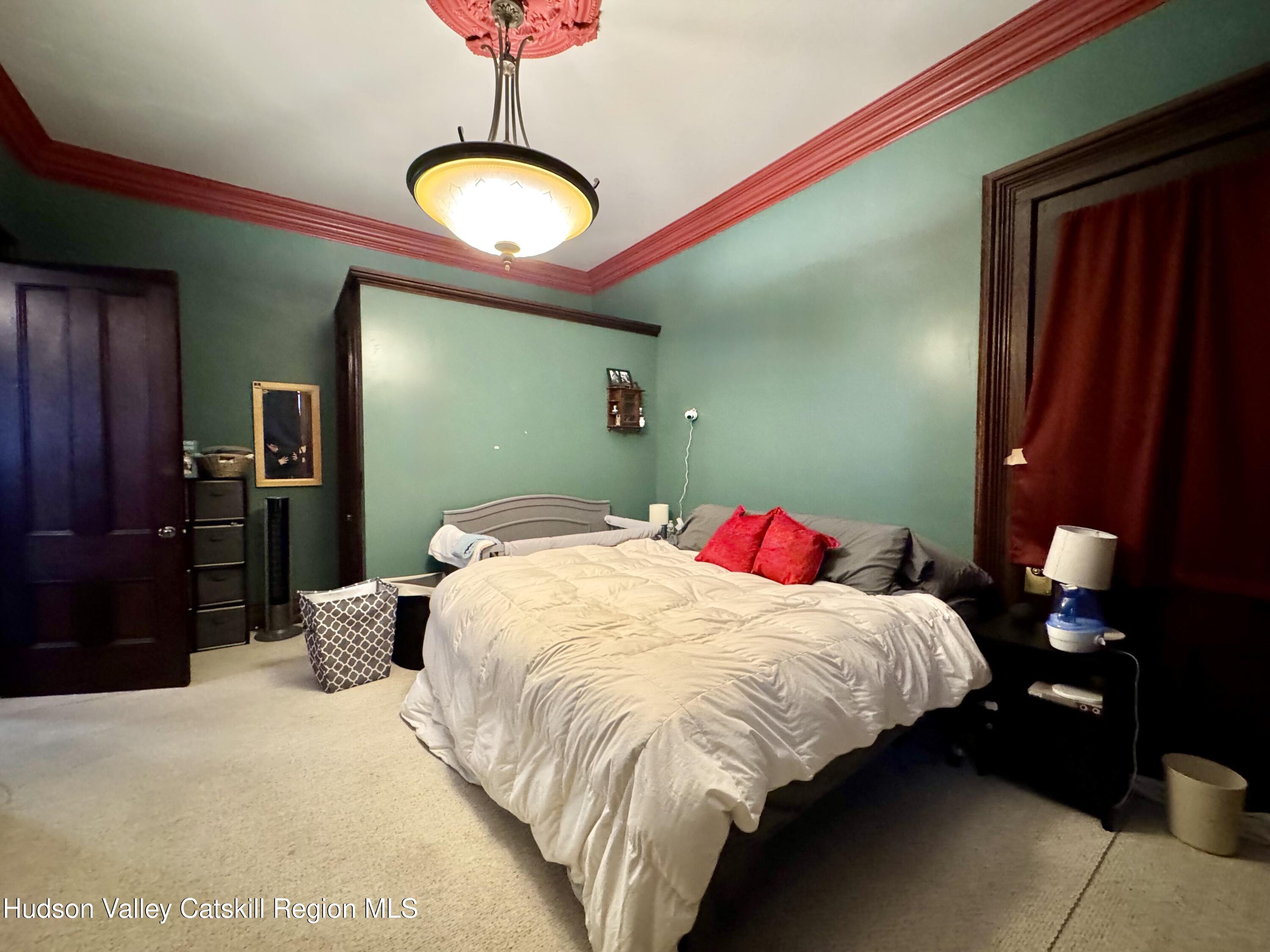 147-151 Grandview Avenue