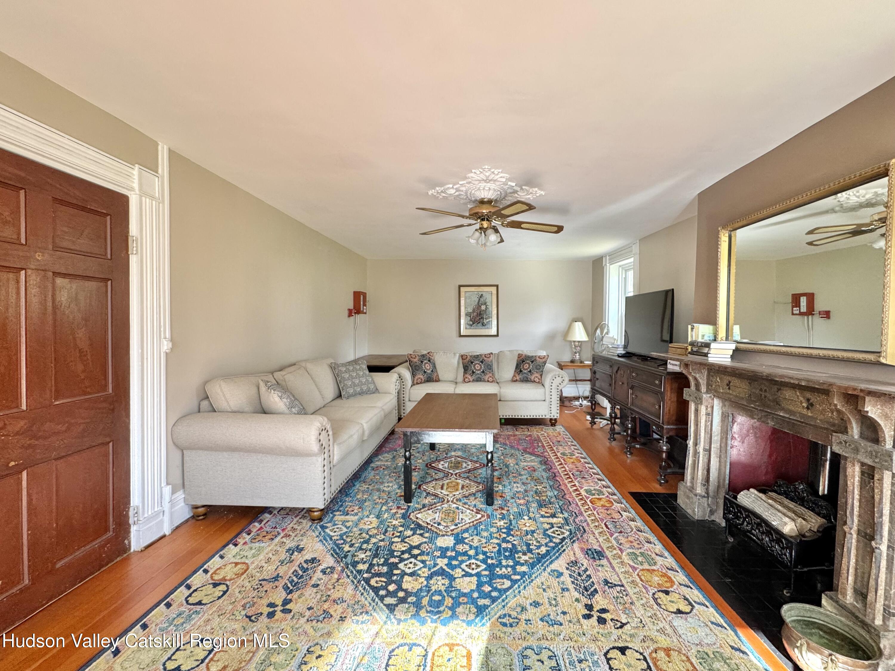 1114 Main Street