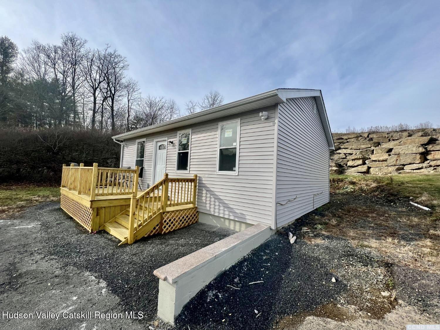 555 Green Lake Road