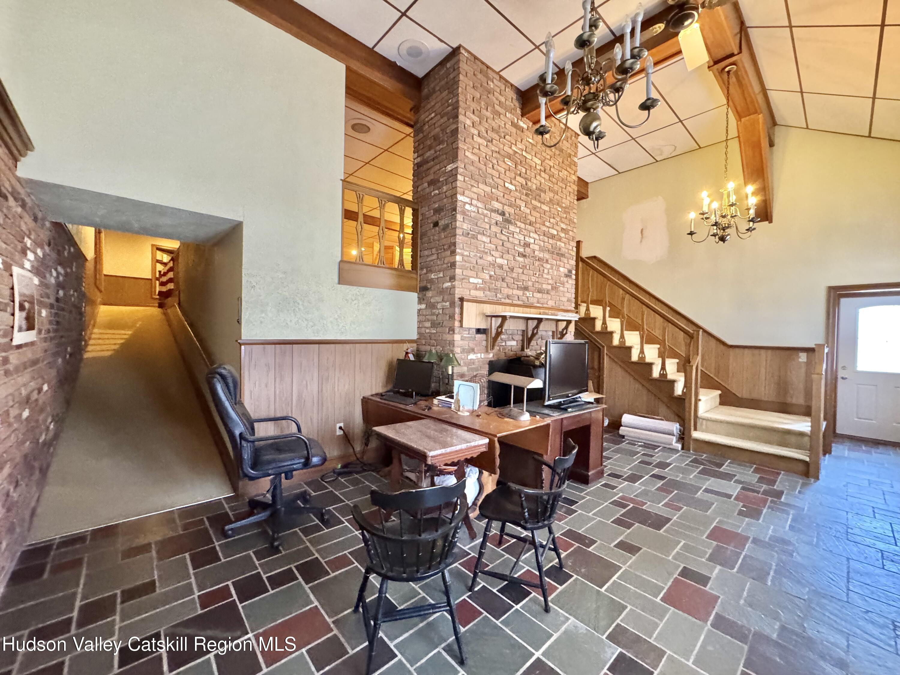 139 Jefferson Heights 3