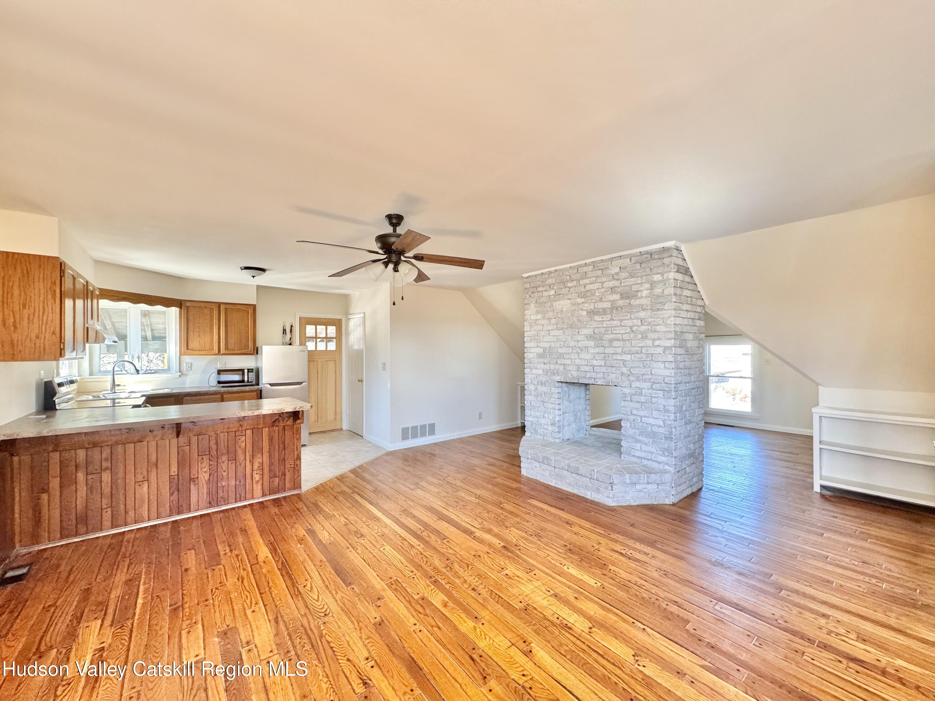 139 Jefferson Heights 3