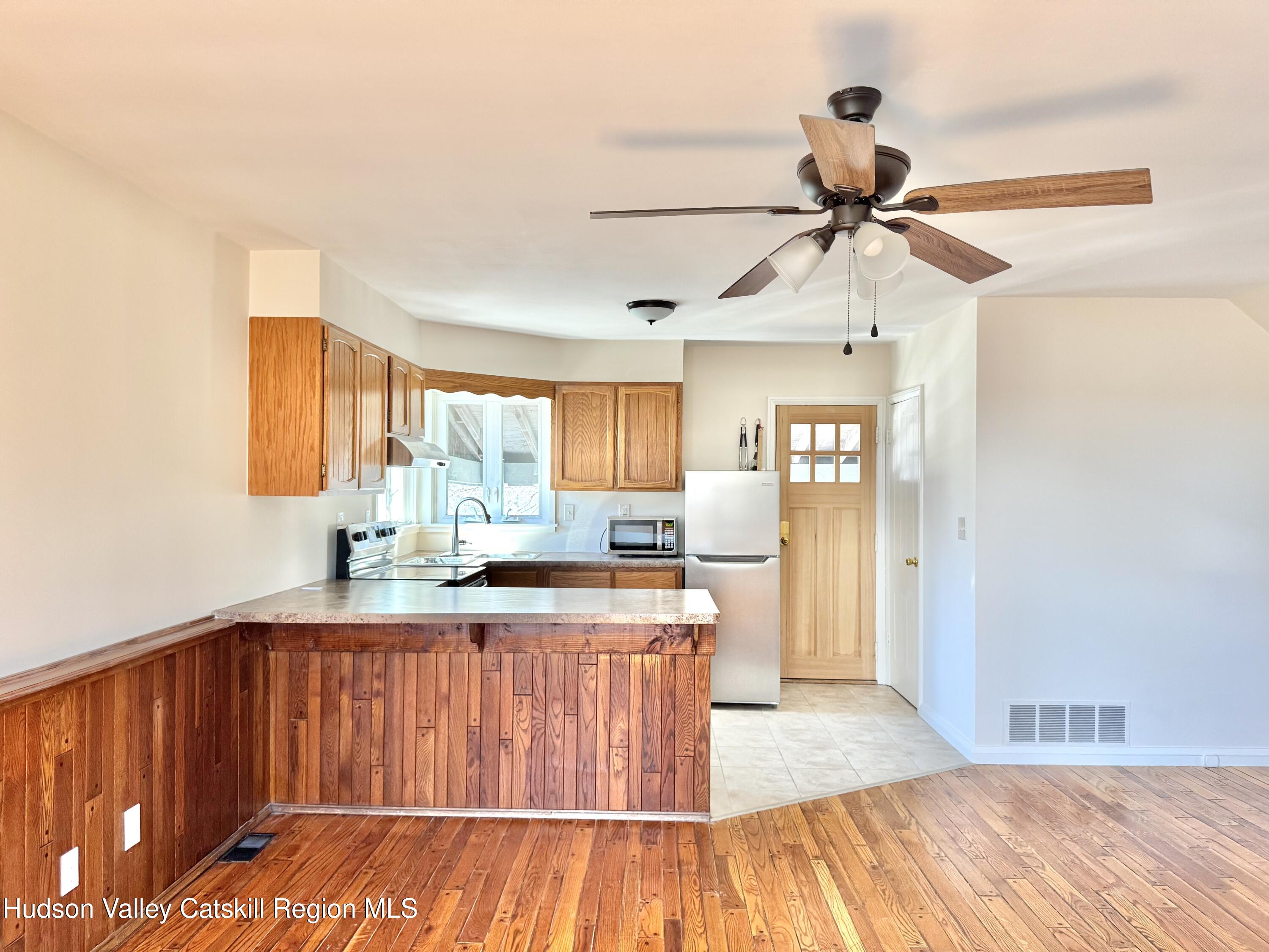 139 Jefferson Heights 3