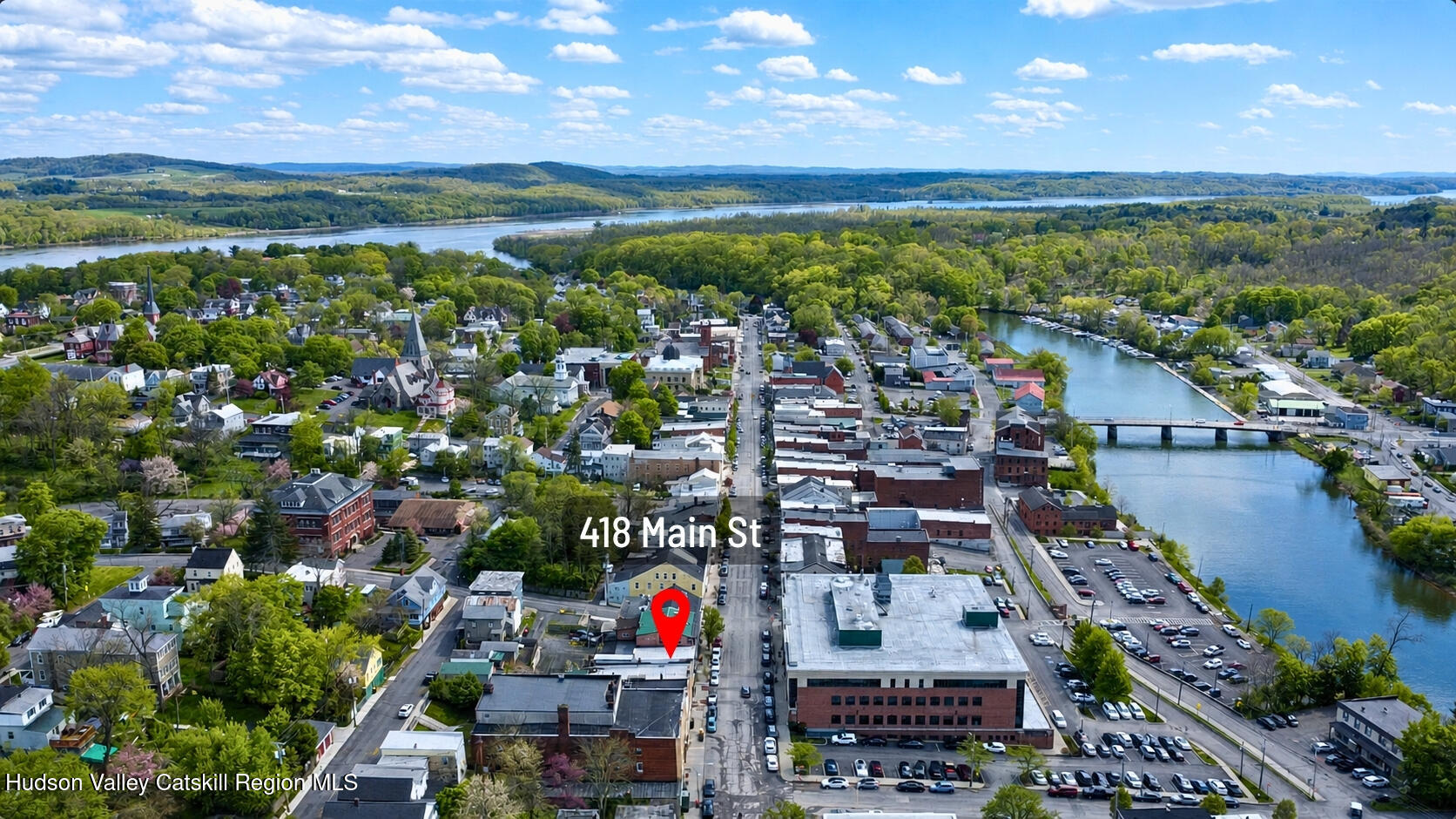 418 Main Street