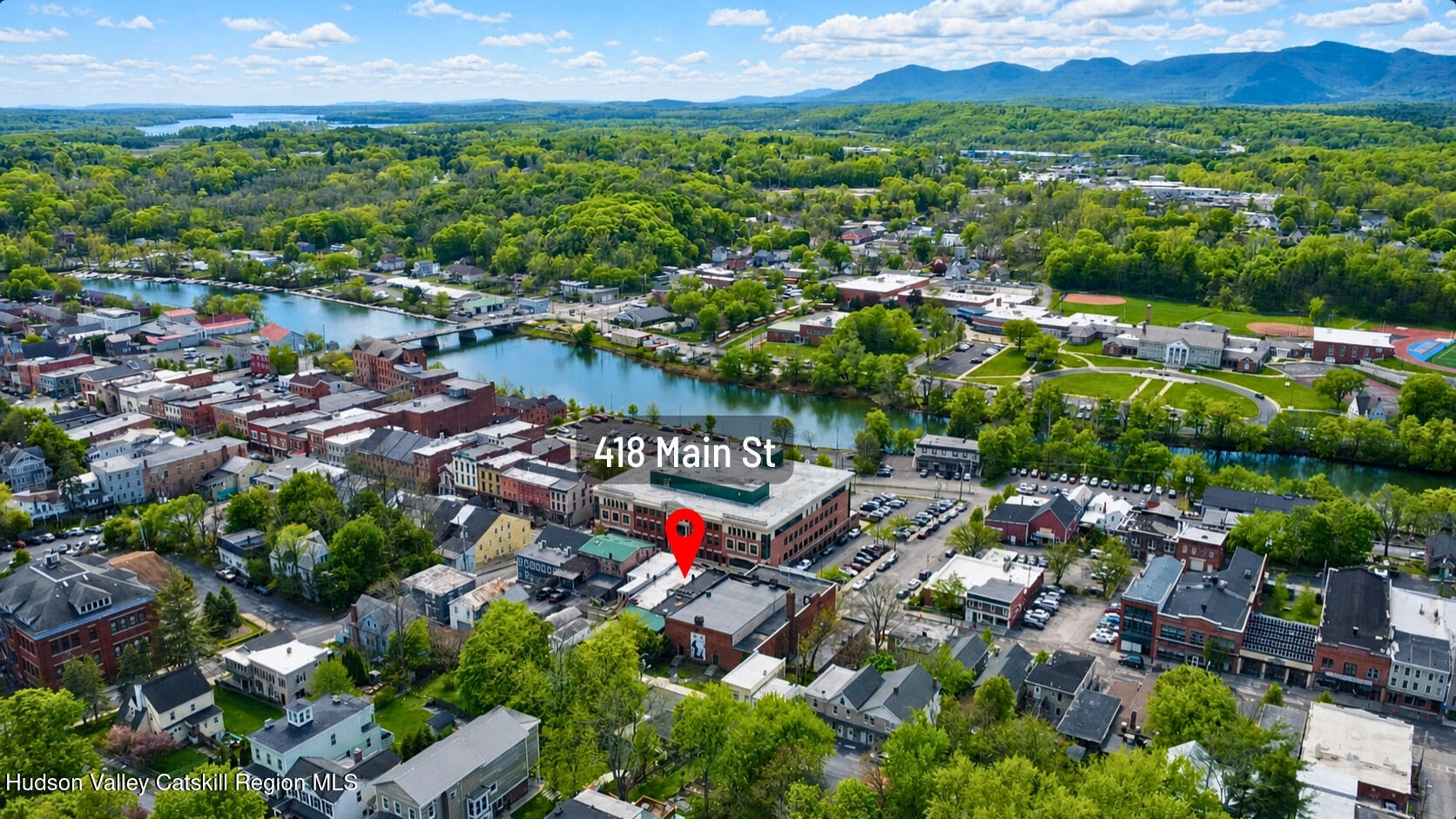 418 Main Street