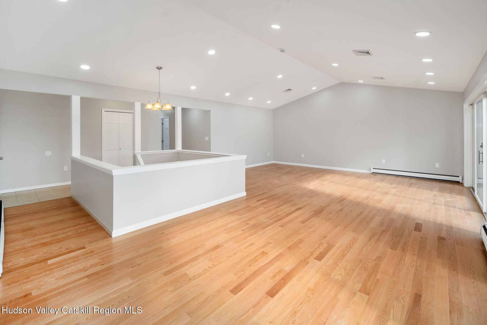200 Hinrichsen Heights Road