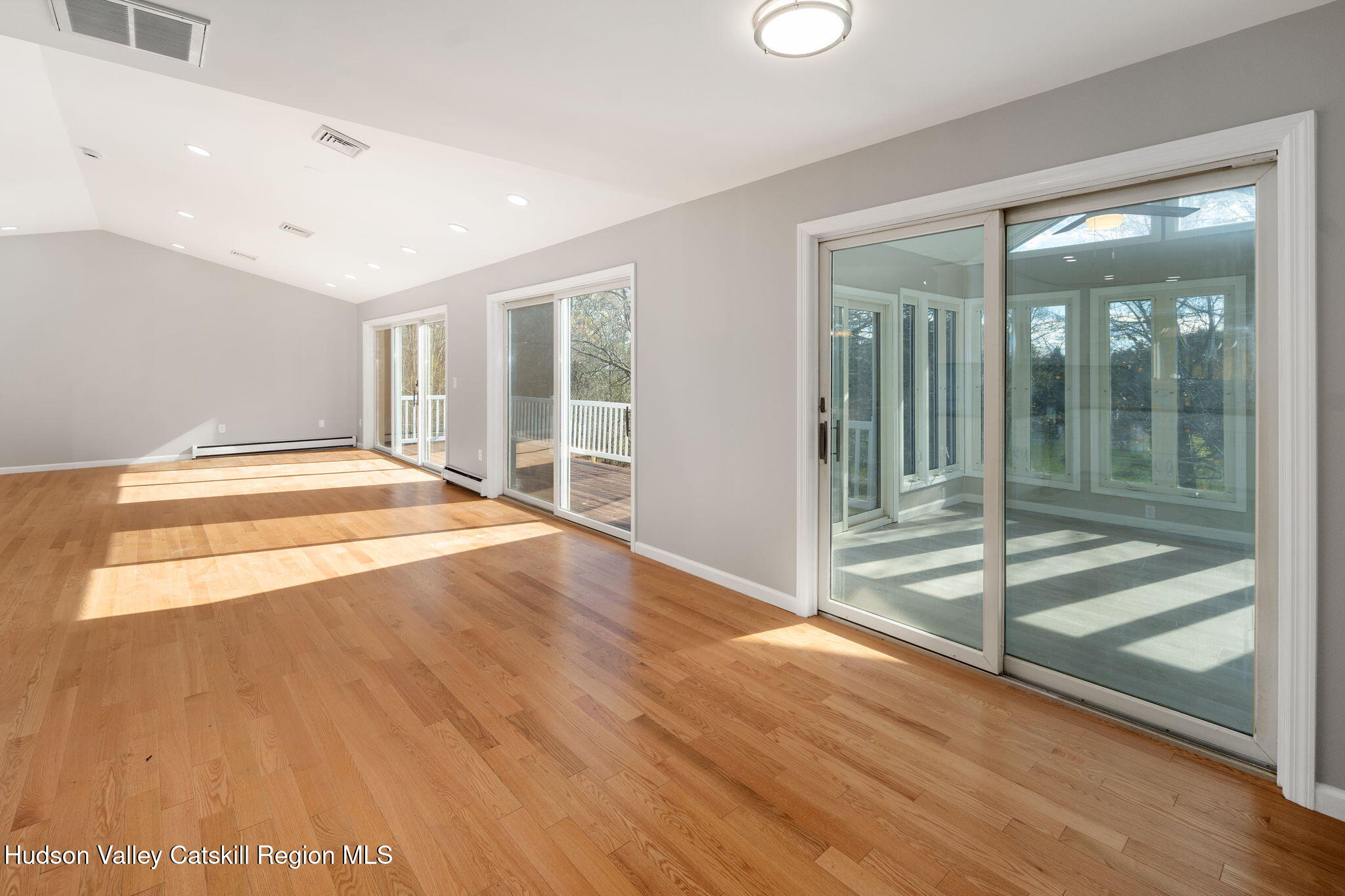 200 Hinrichsen Heights Road