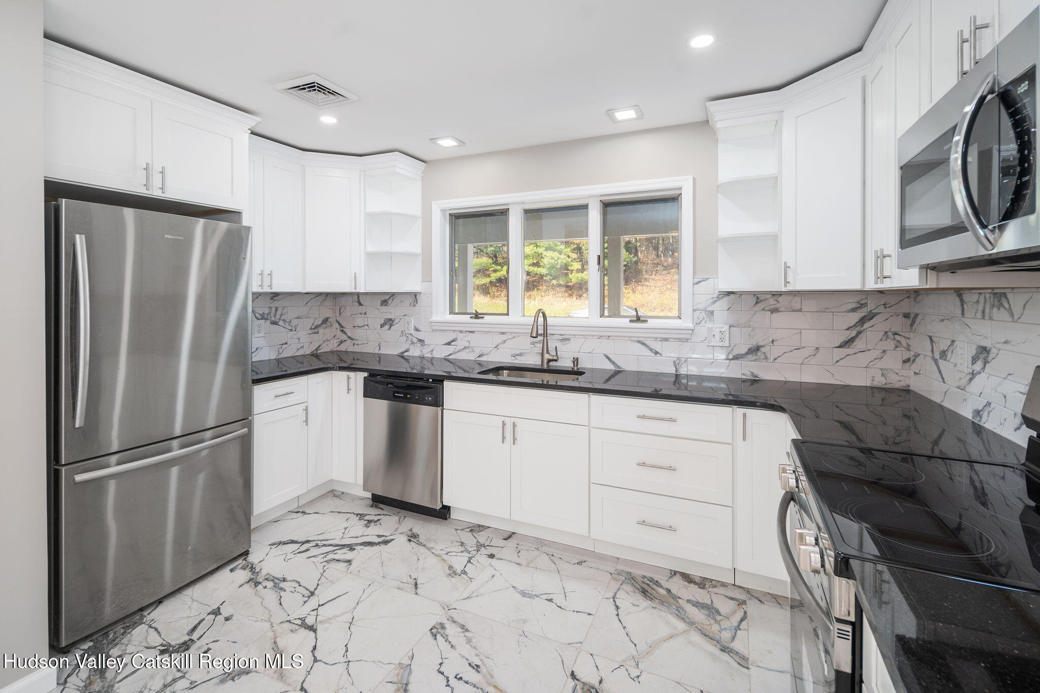 200 Hinrichsen Heights Road