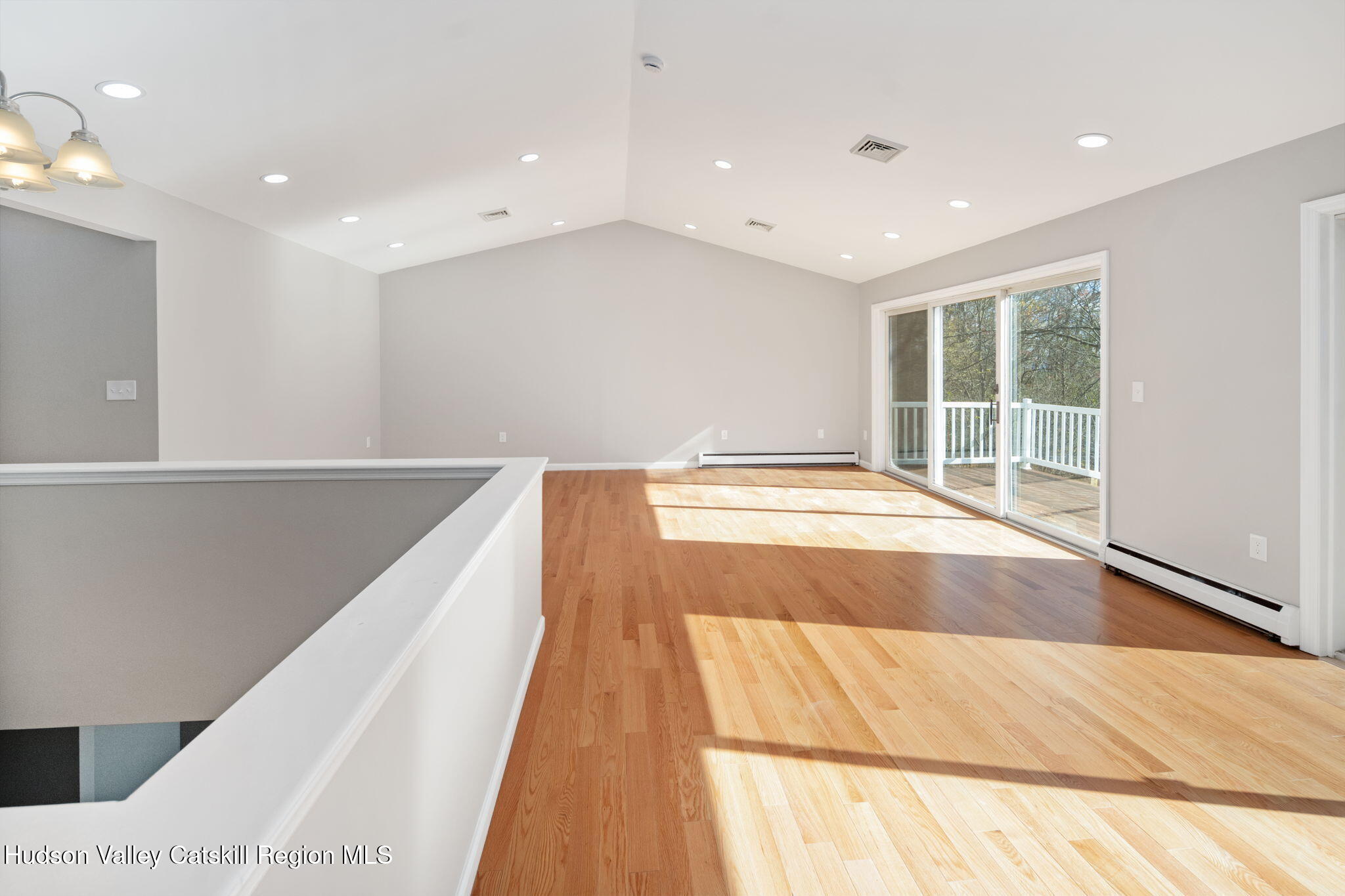 200 Hinrichsen Heights Road