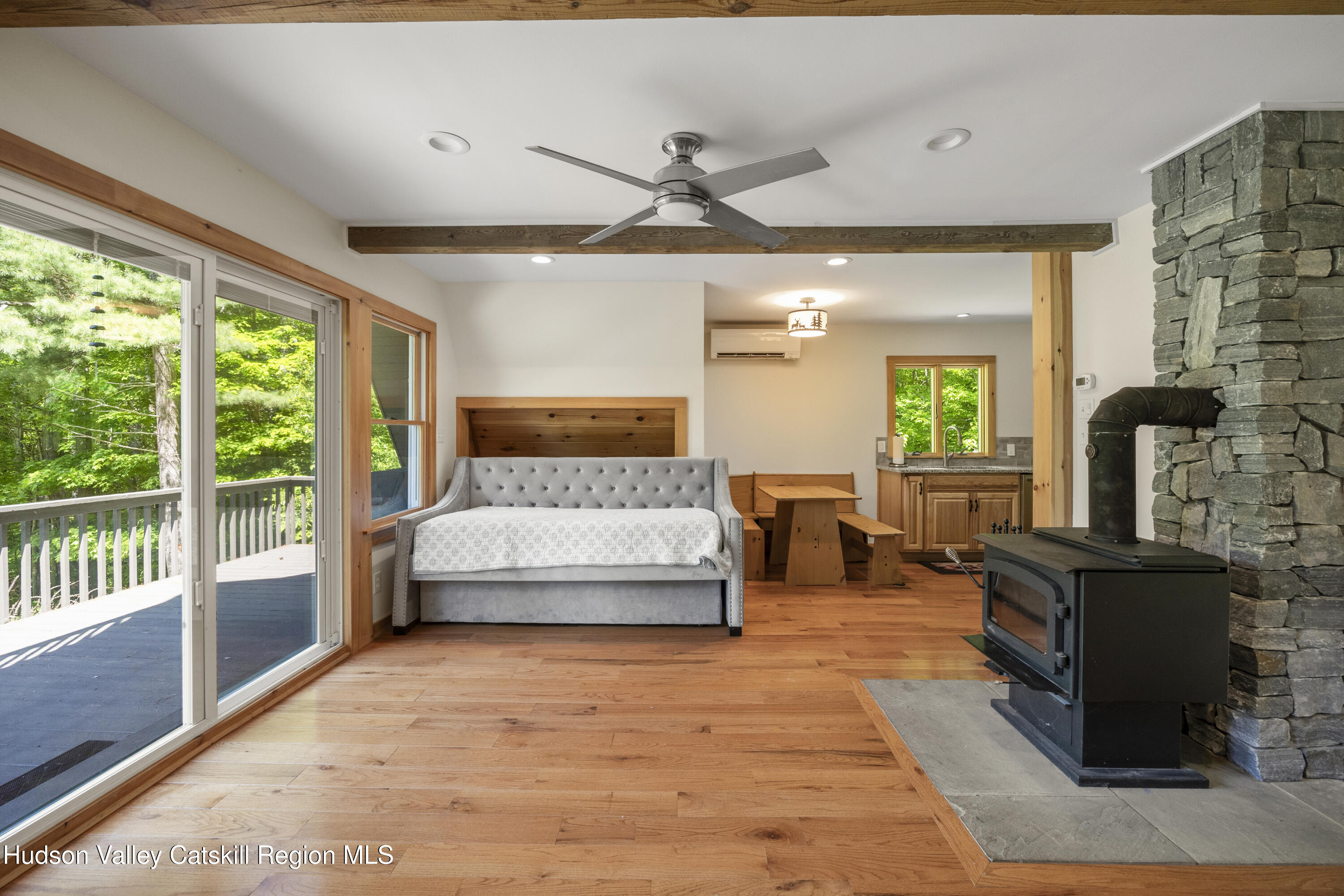 716 Sandy Plains Road