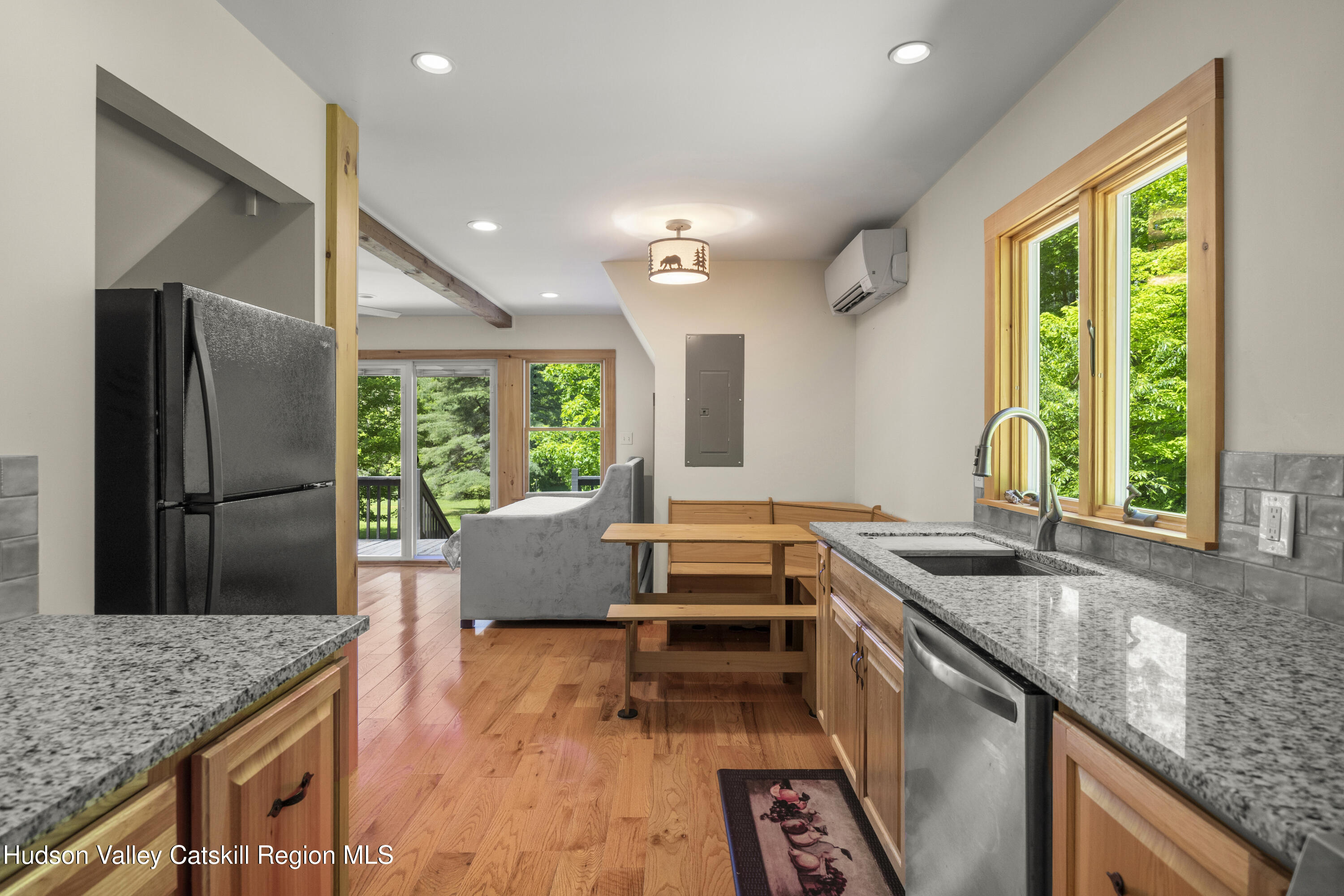 716 Sandy Plains Road