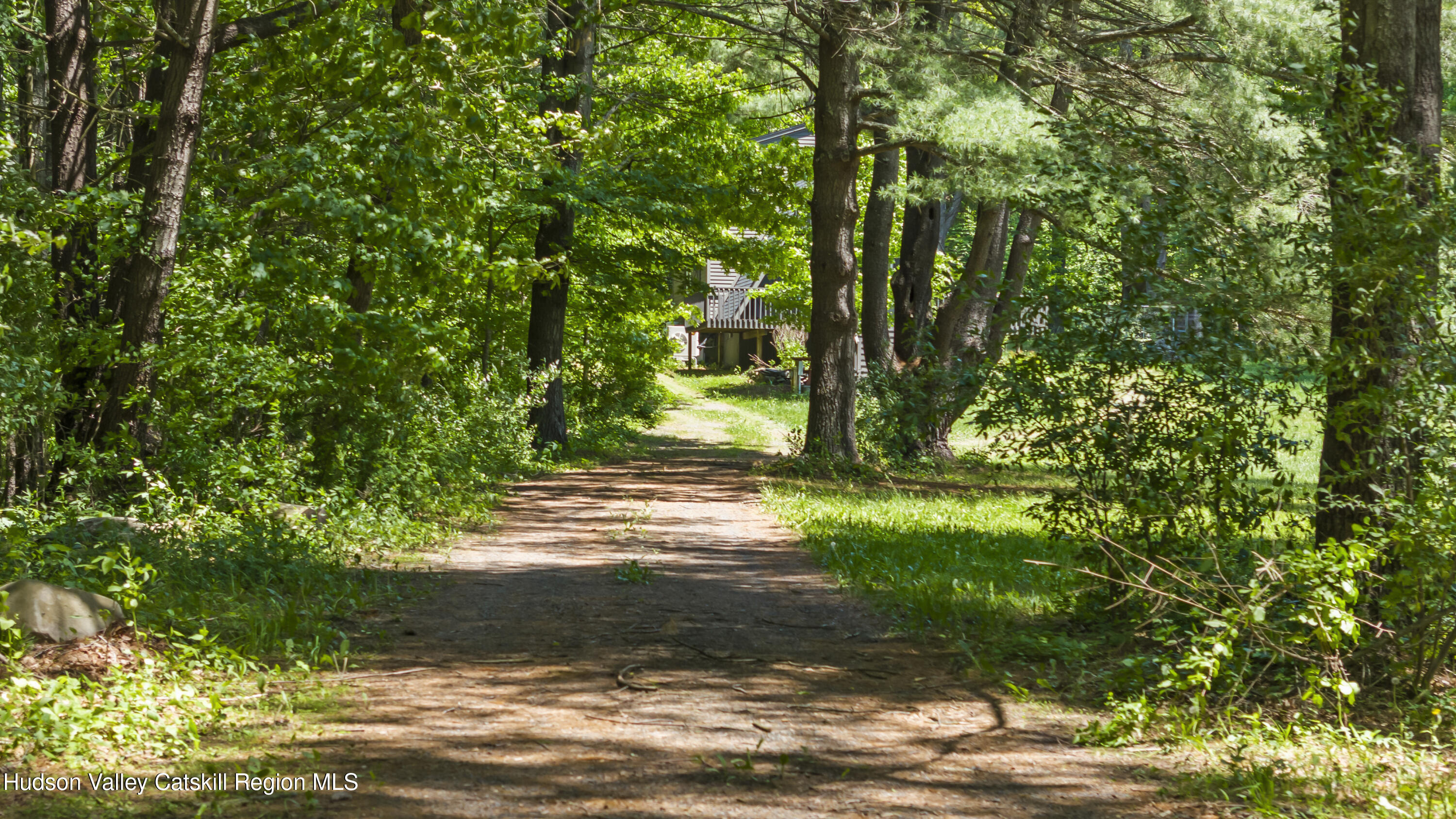 716 Sandy Plains Road