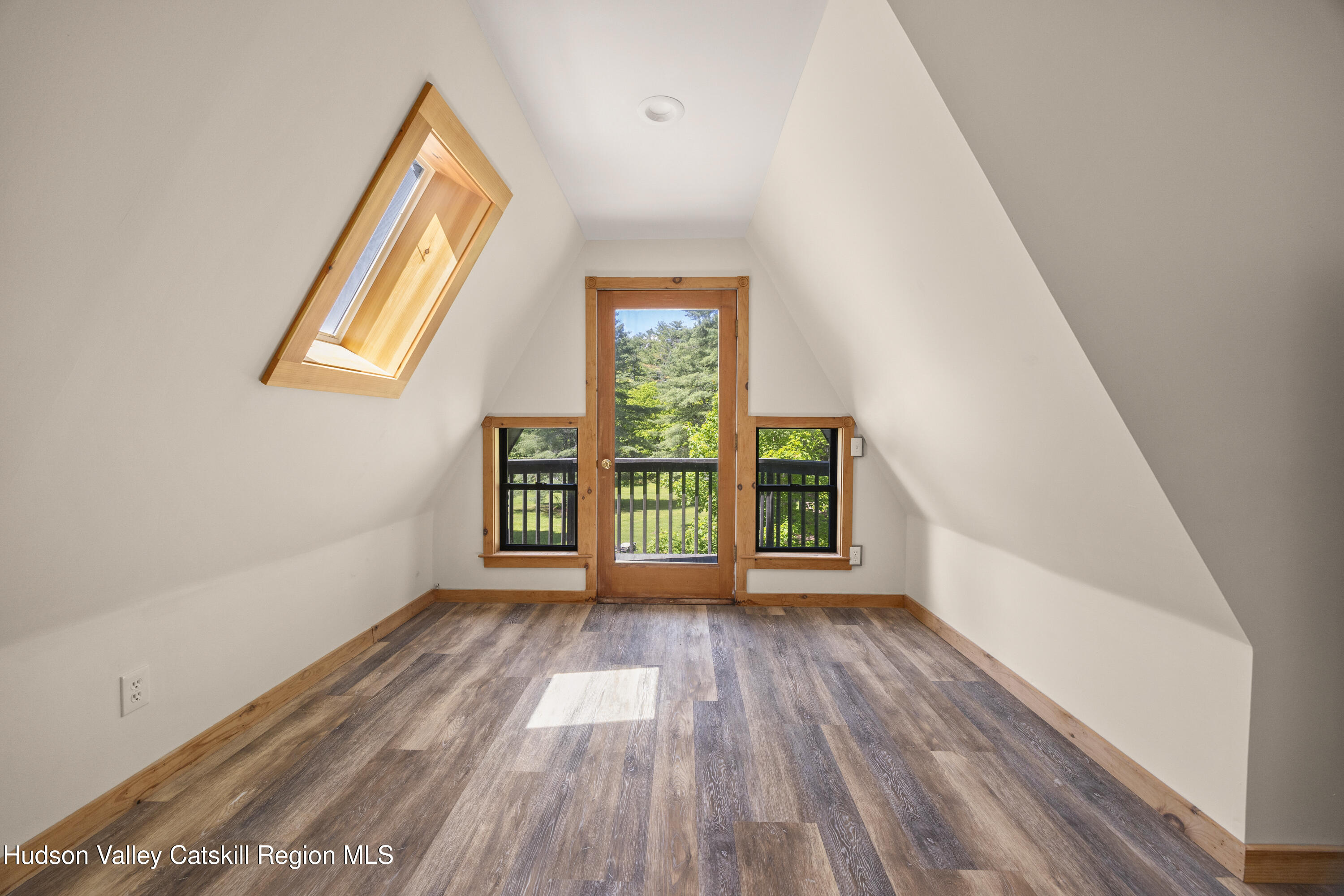 716 Sandy Plains Road