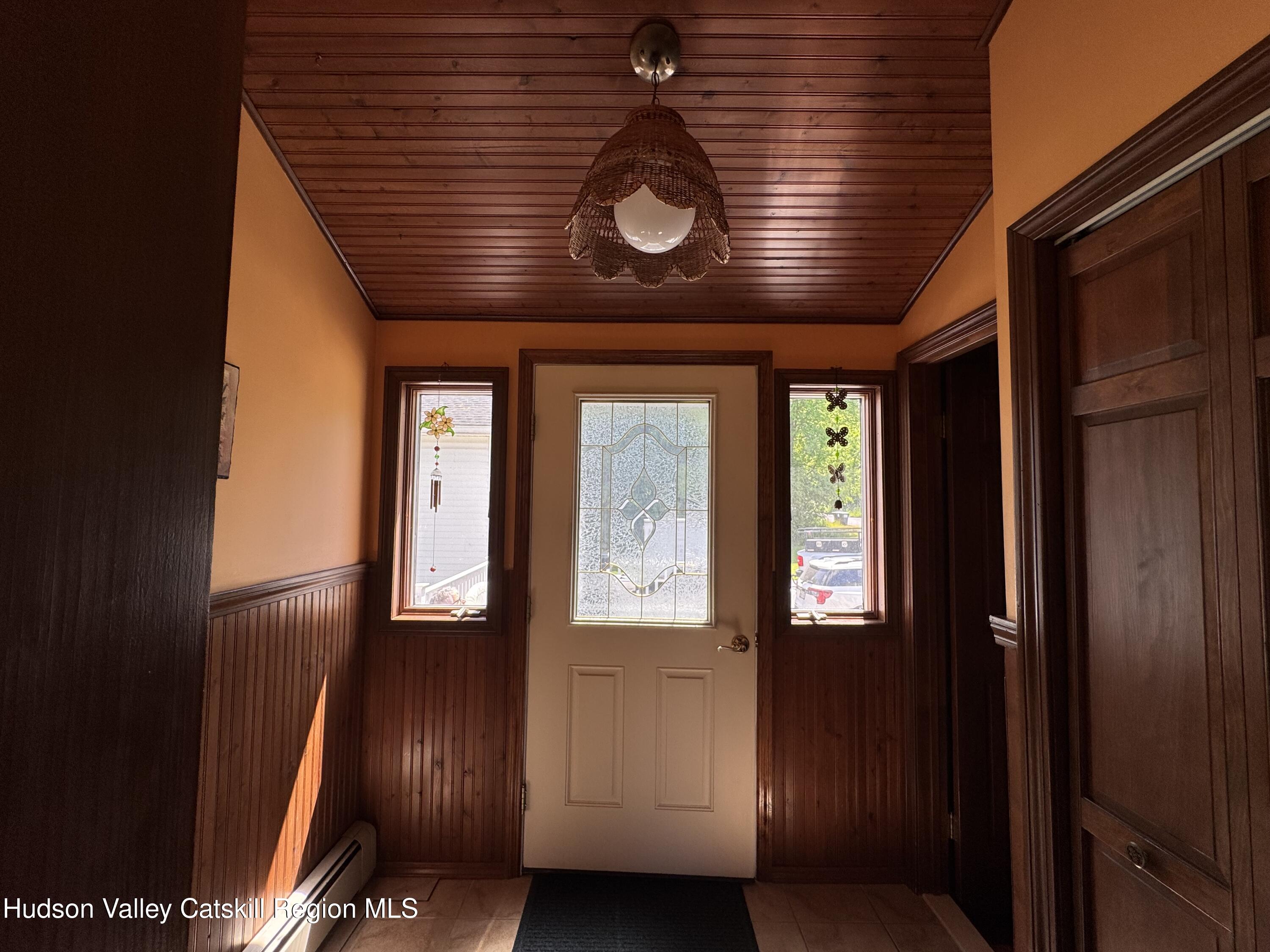 470 W Main Street