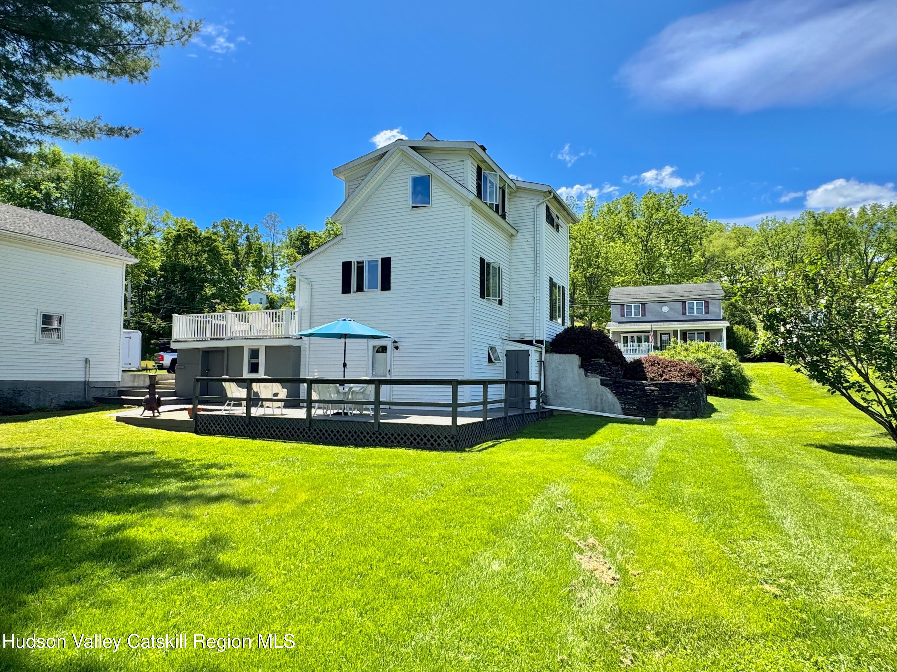 470 W Main Street
