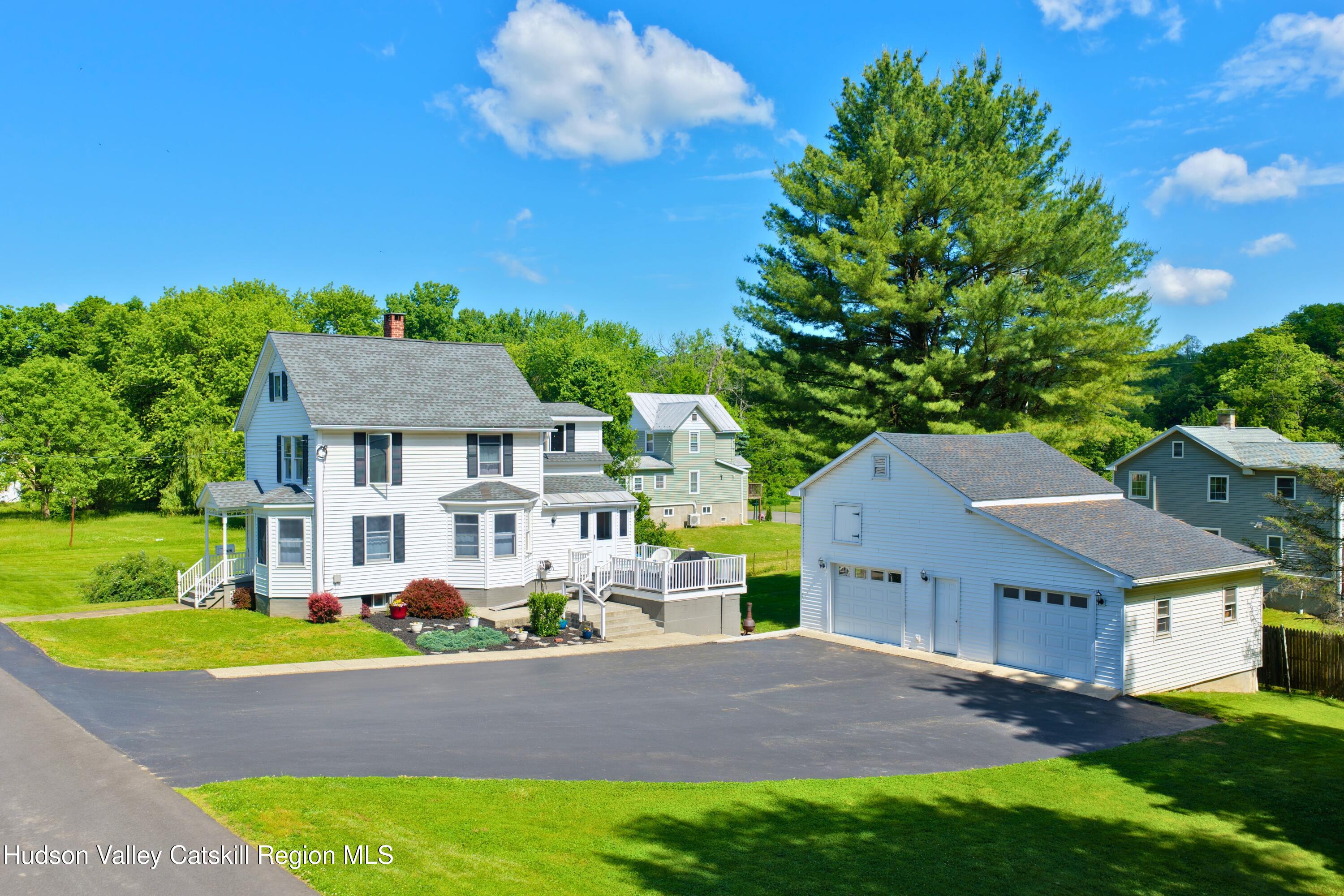470 W Main Street