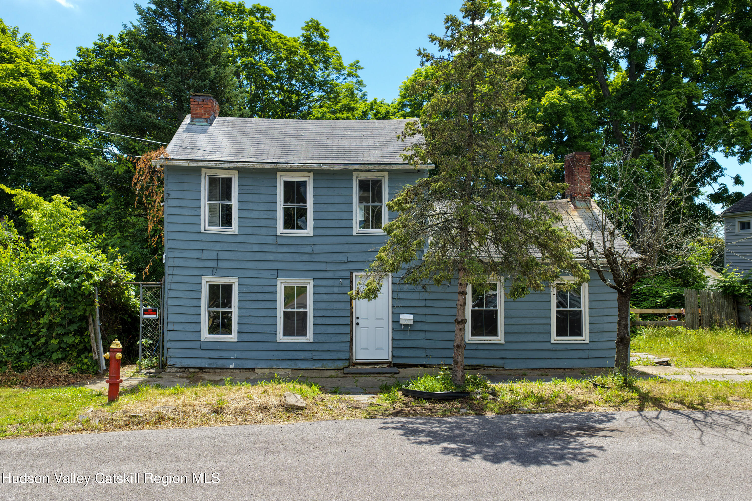 11 N Montgomery