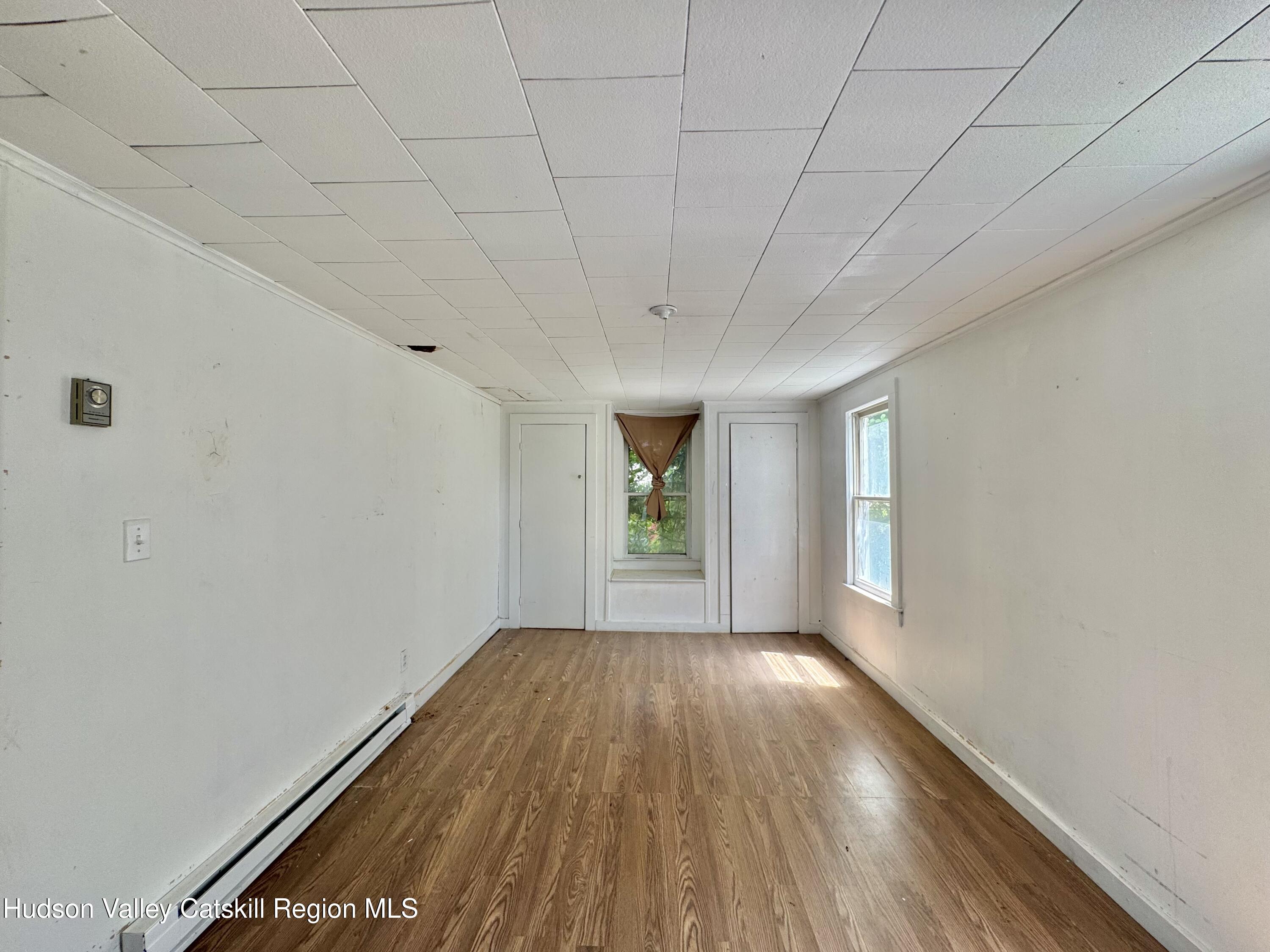 11 N Montgomery