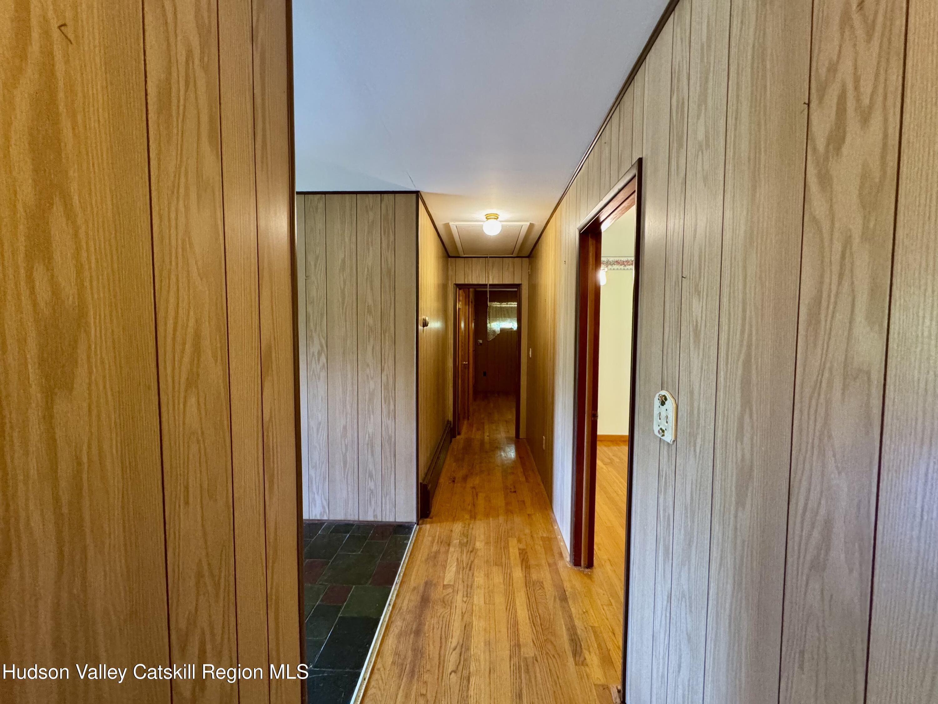 4492 New York 32