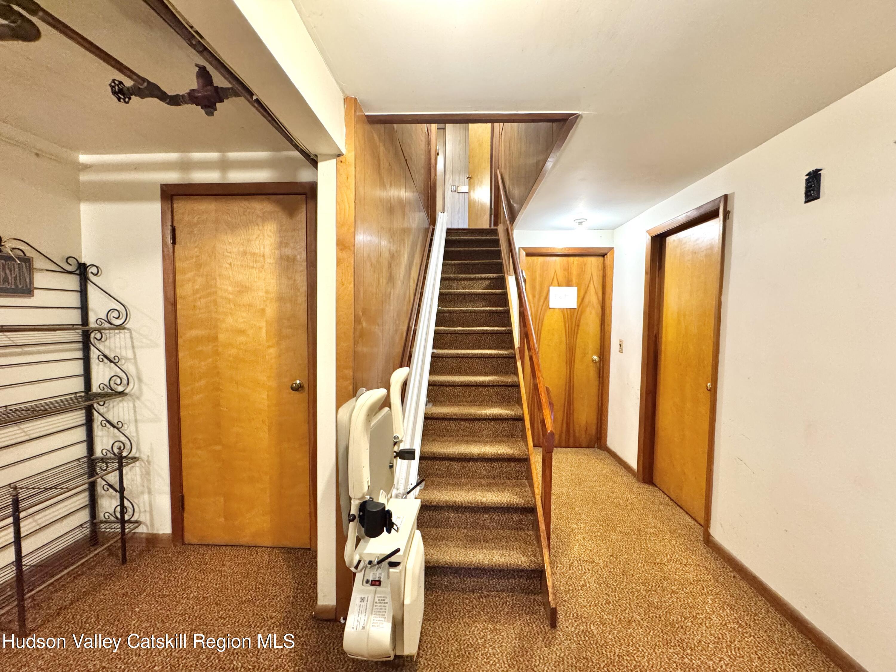 4492 New York 32