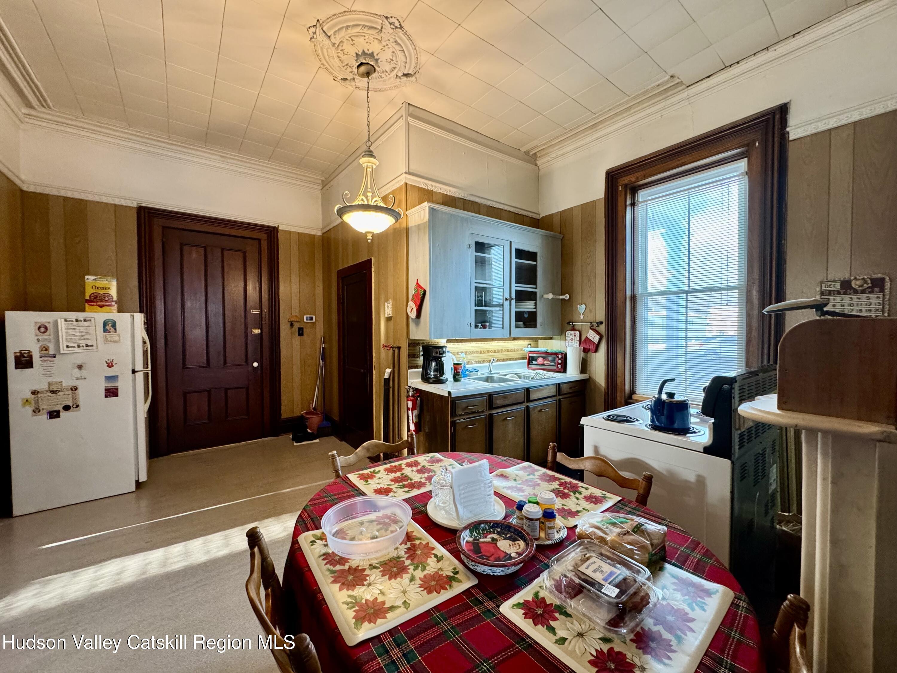 147-151 Grandview Avenue