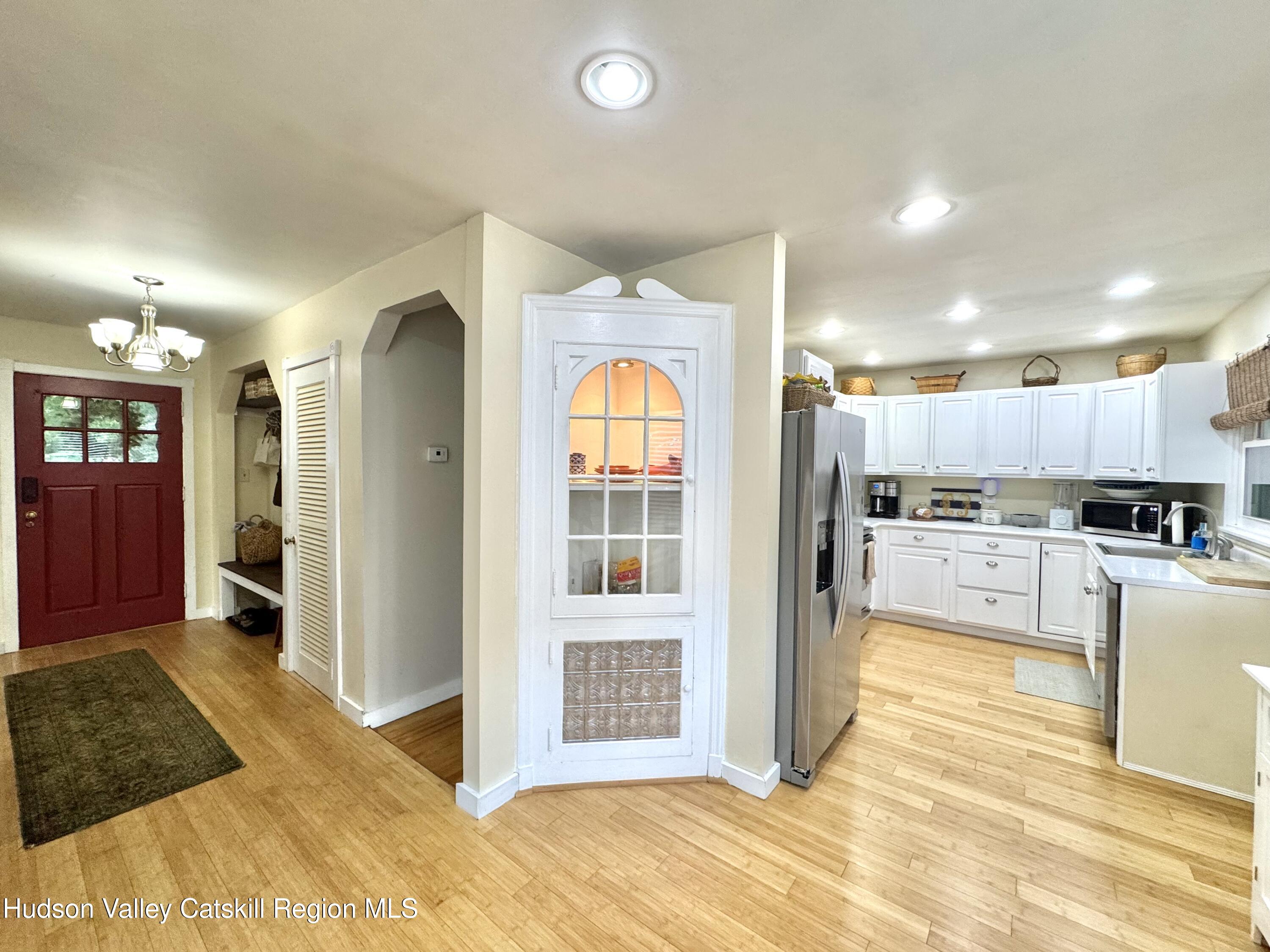 4 Locust Park