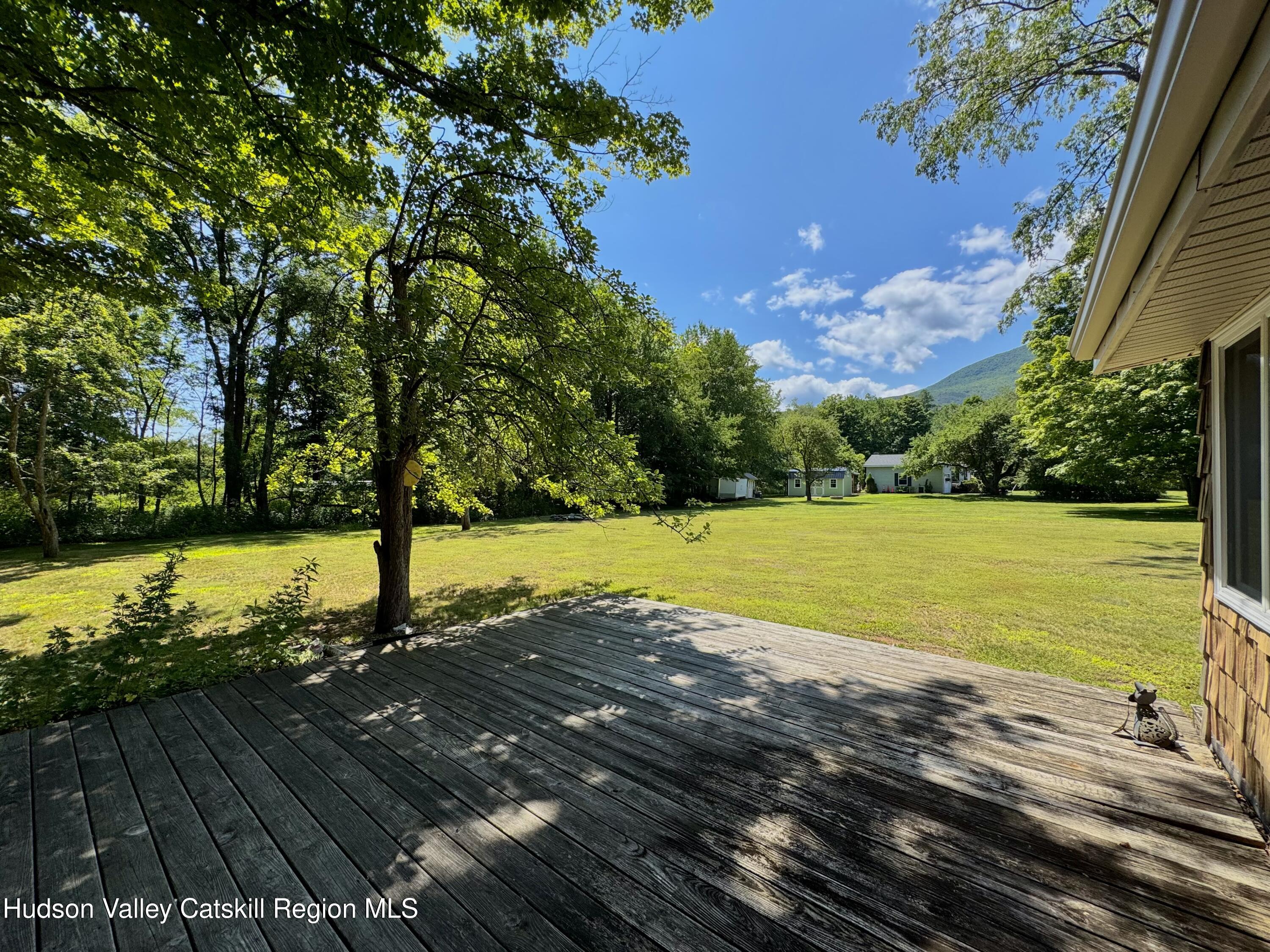 907 Edison Timmerman Road