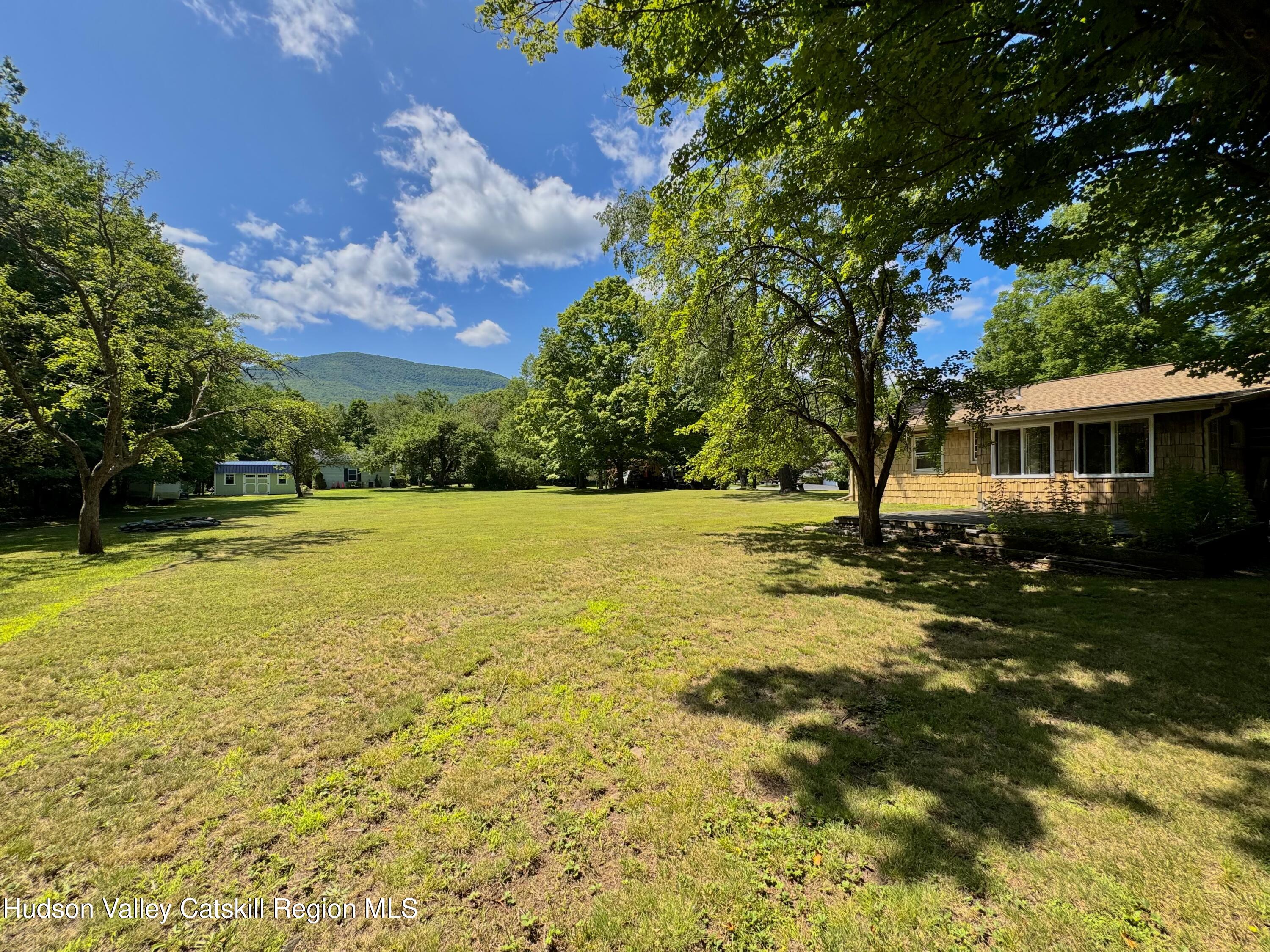 907 Edison Timmerman Road