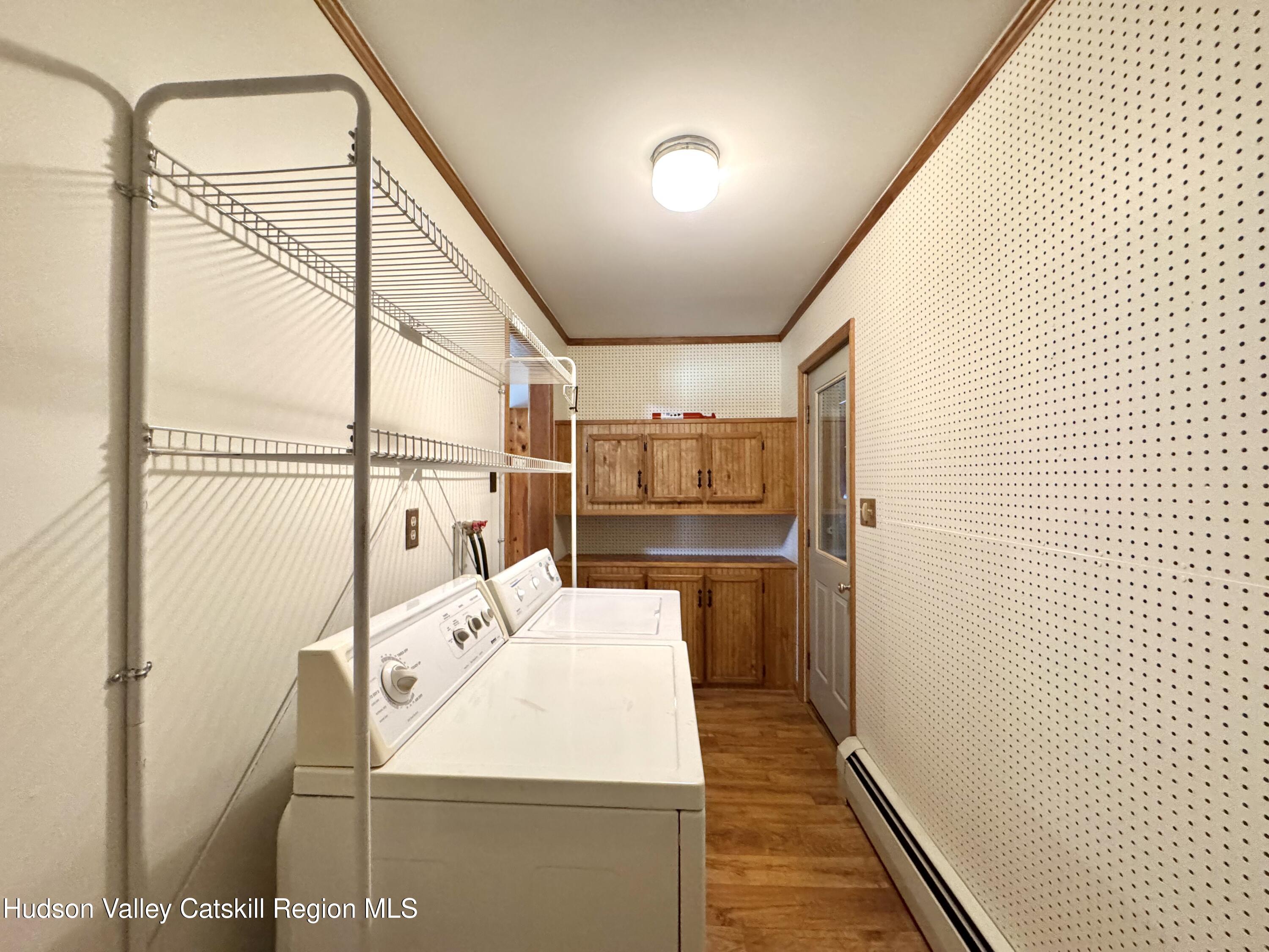 907 Edison Timmerman Road