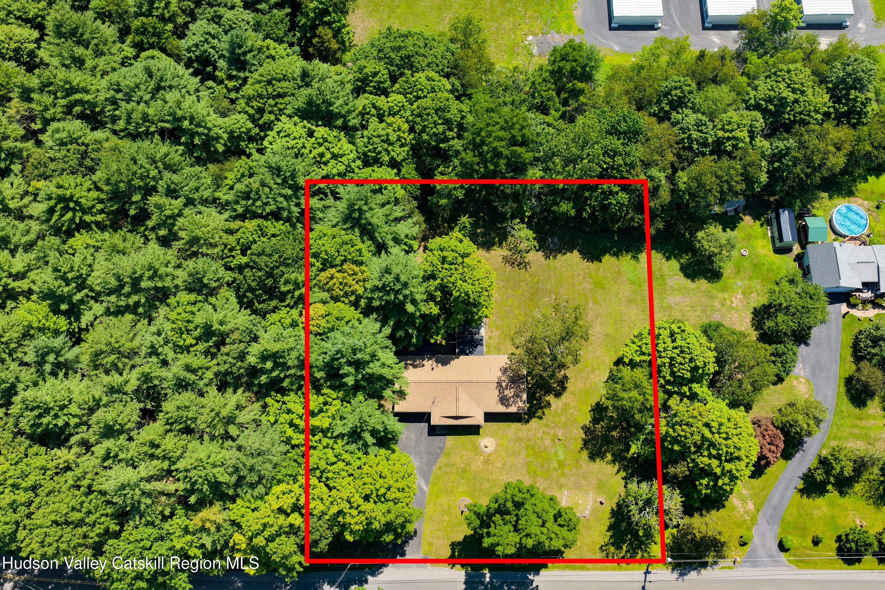 907 Edison Timmerman Road