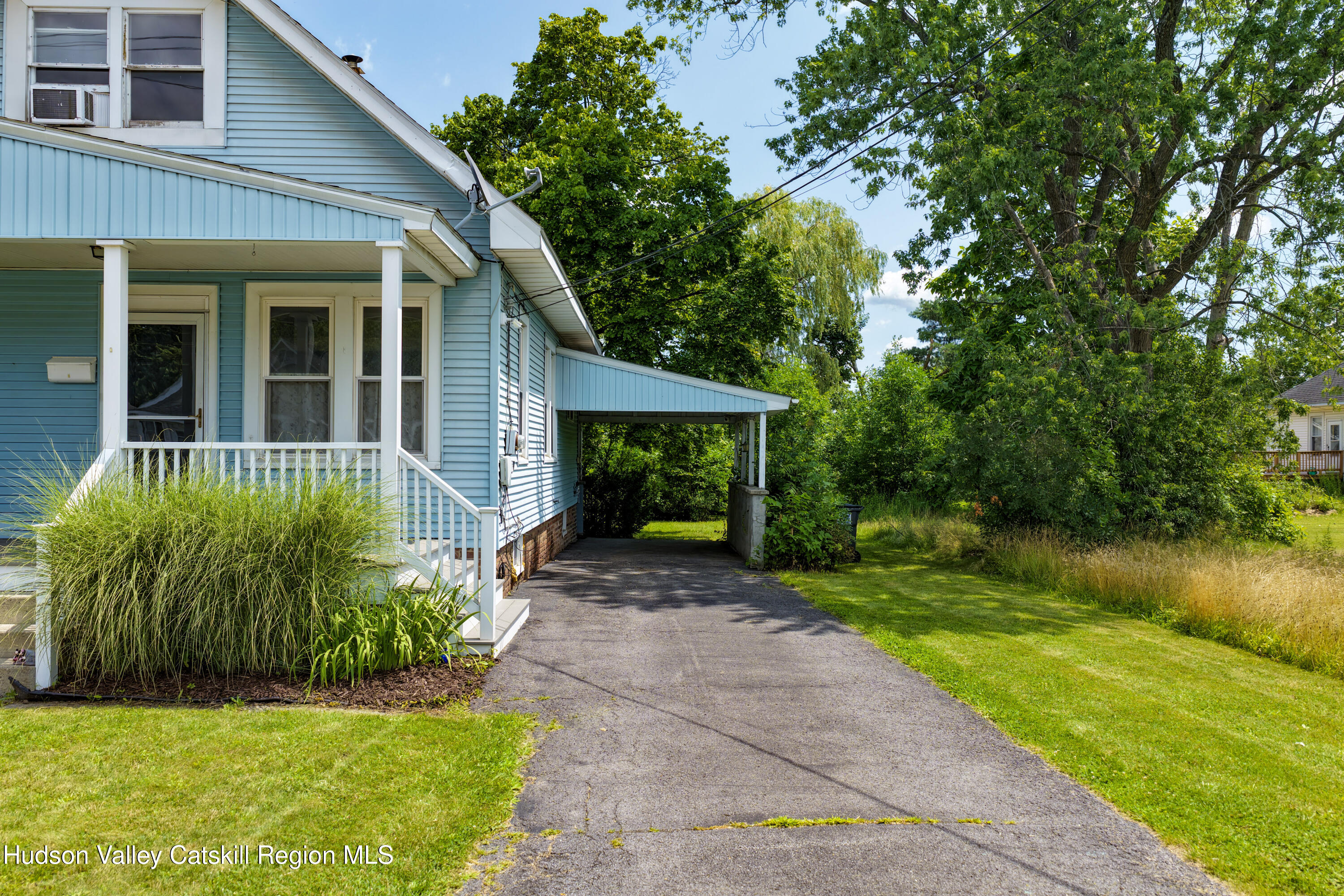 2 Mcconnell Avenue
