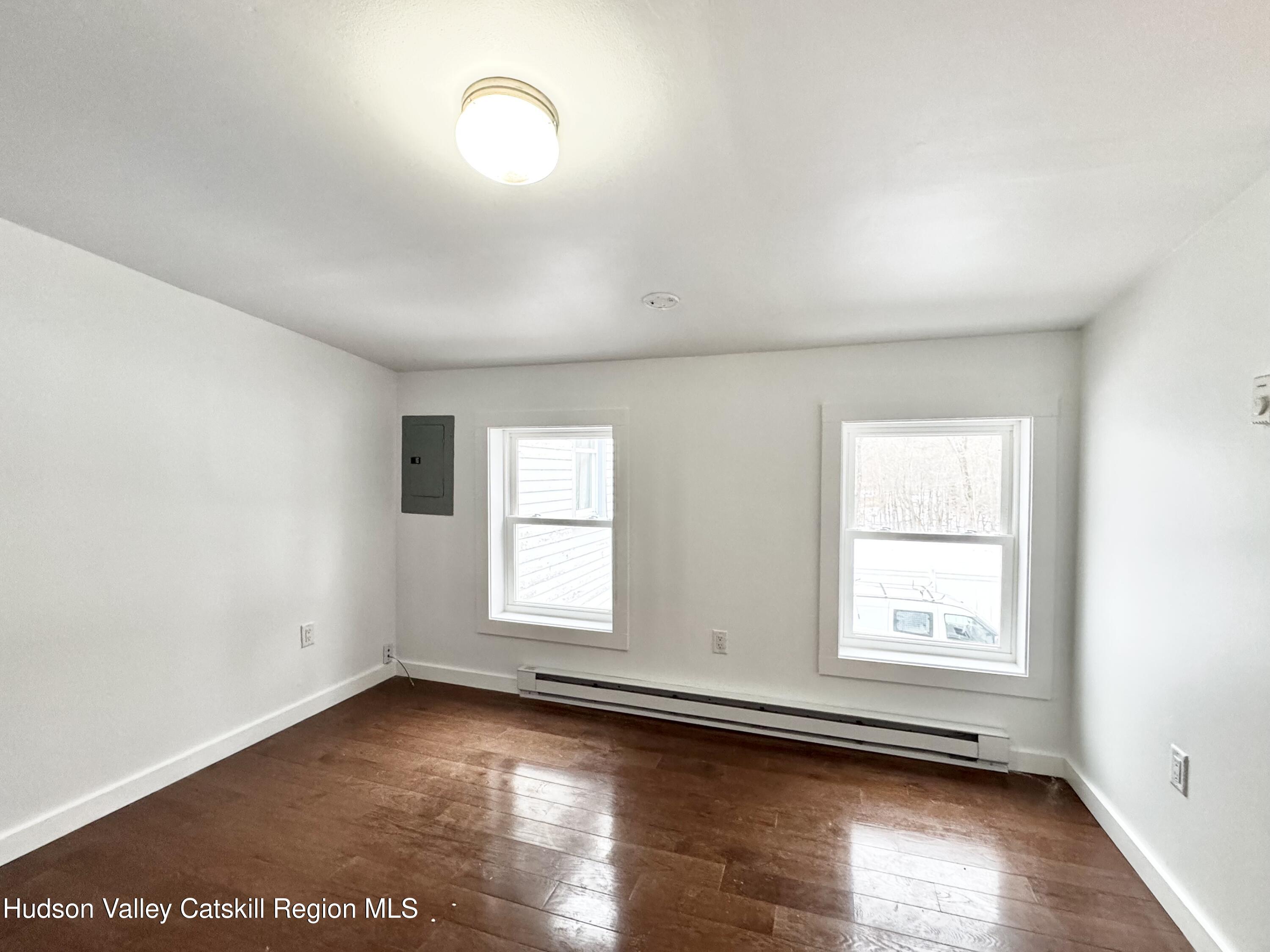 3661 New York 23a