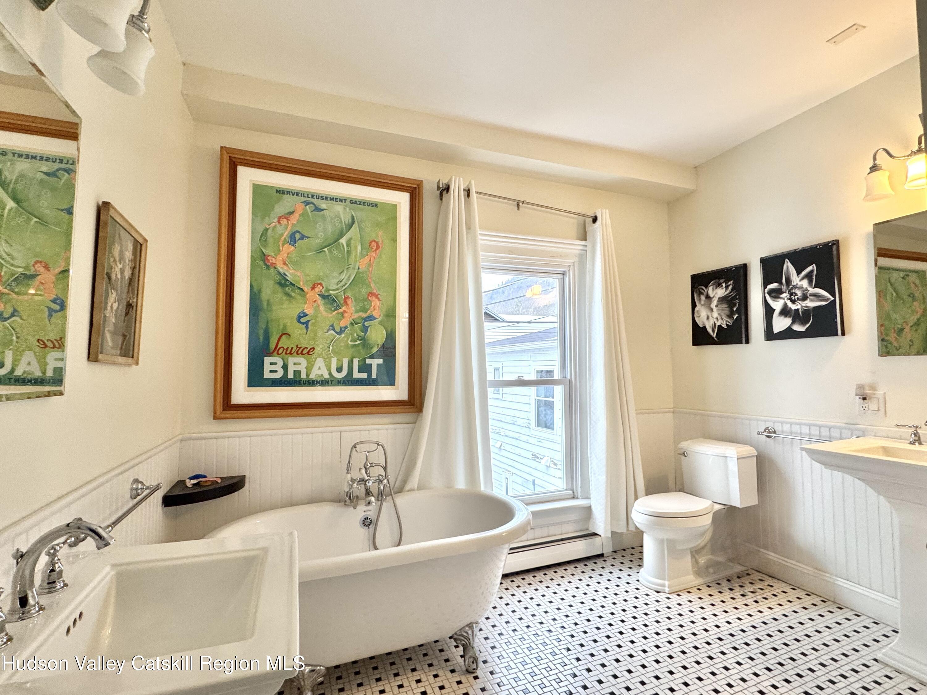 3661 New York 23a