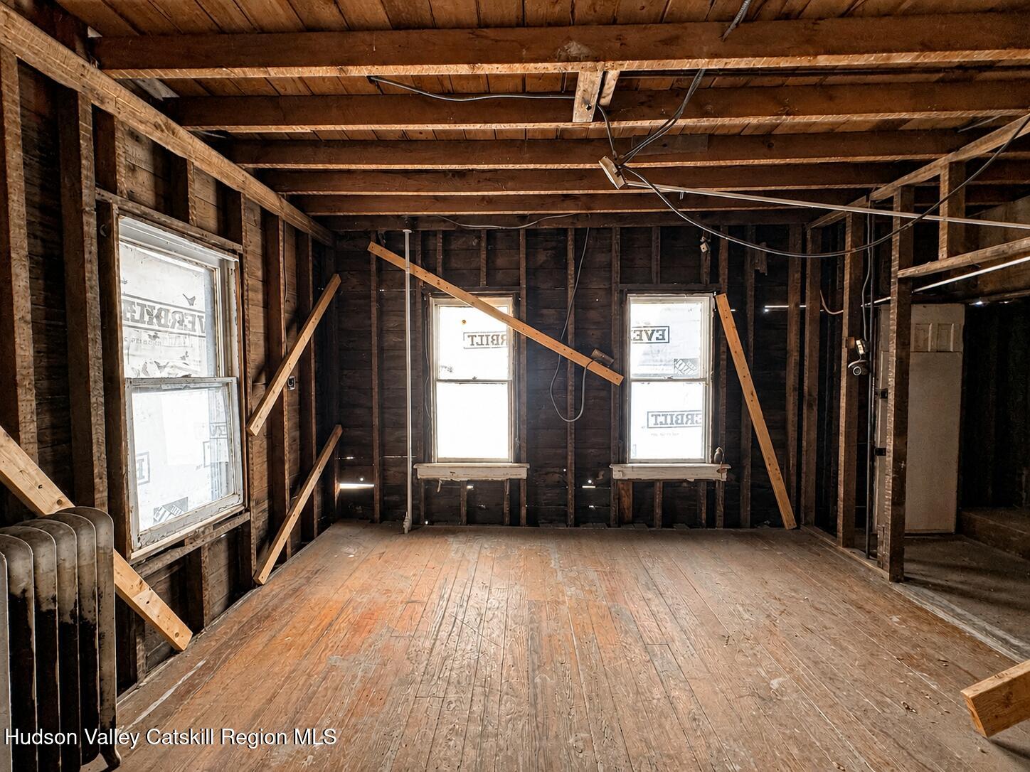 11 Summit Avenue