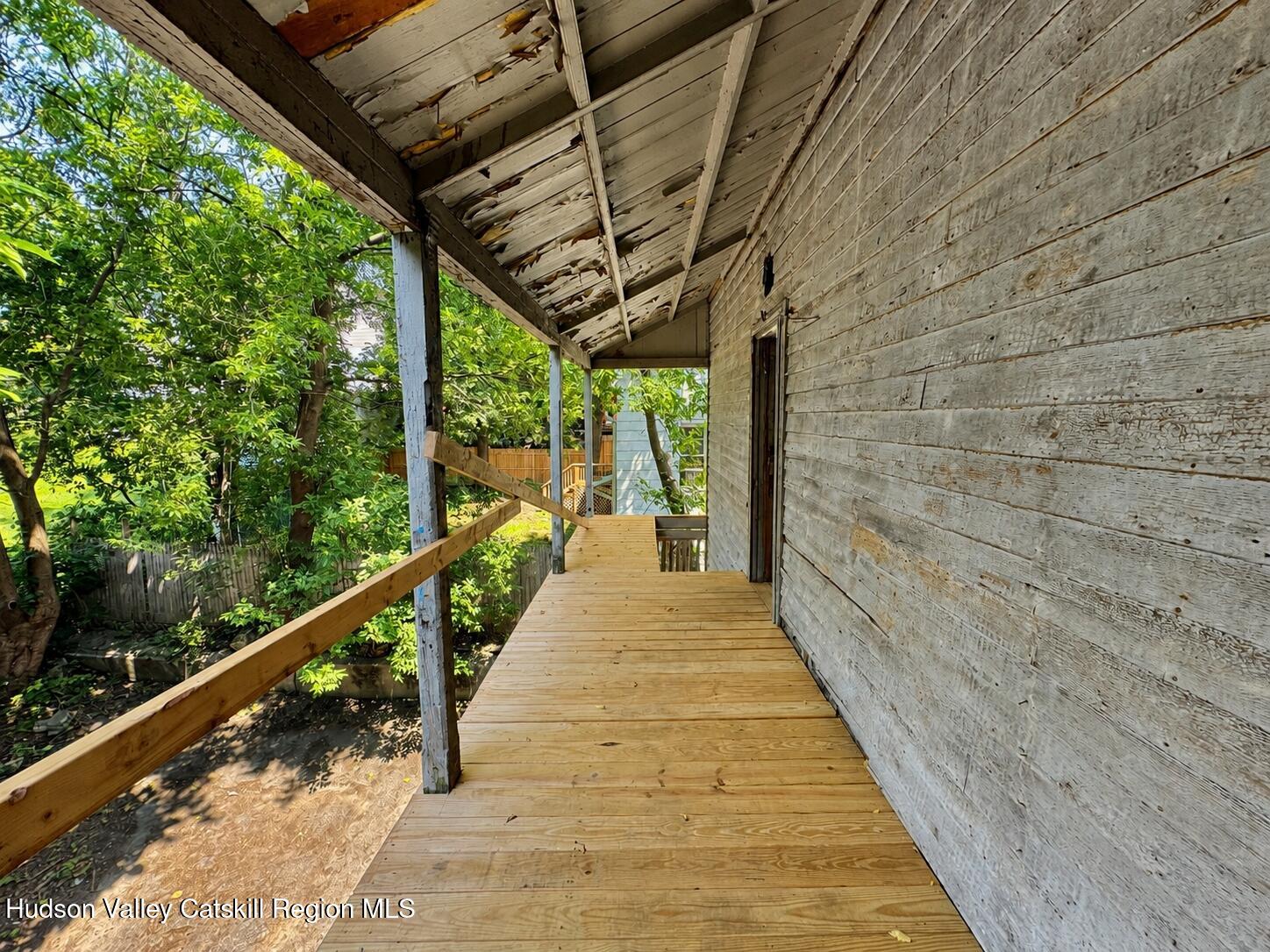 11 Summit Avenue