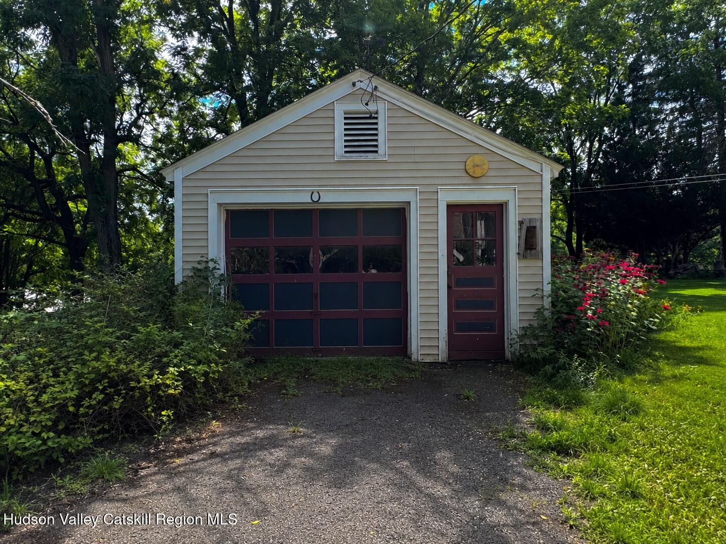 7907 Route 81