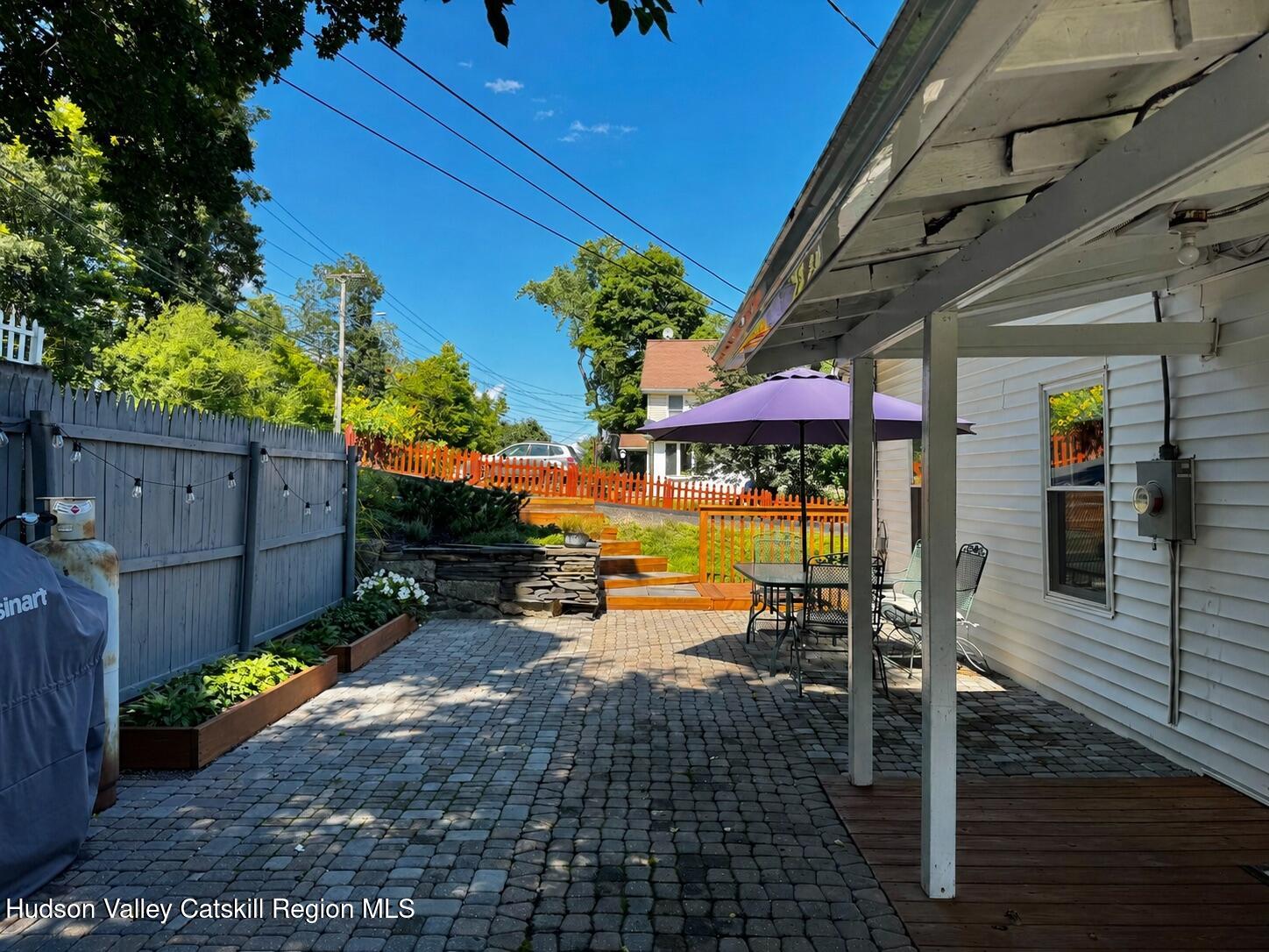 16 Highland Avenue