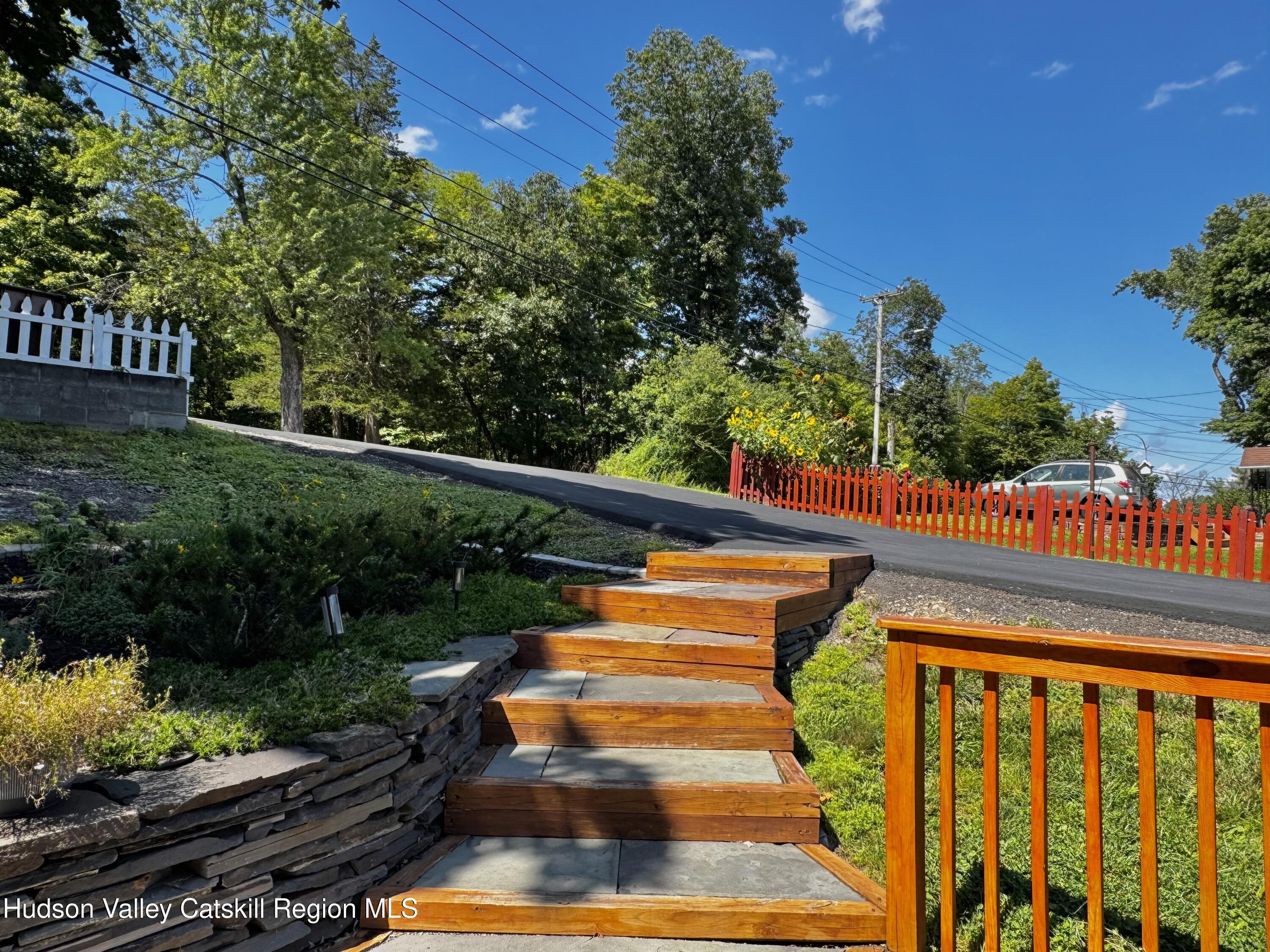 16 Highland Avenue