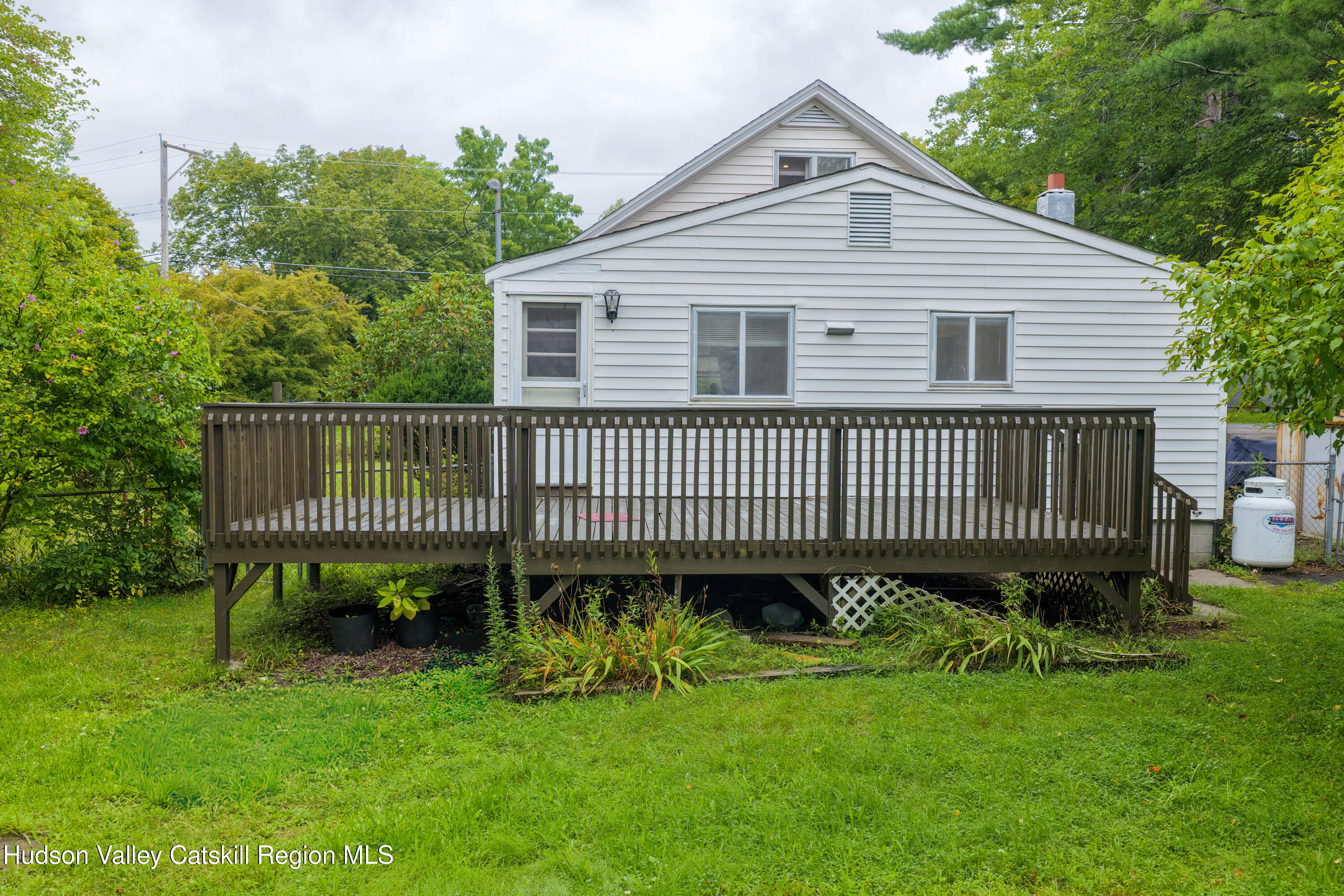 72 Bross Street