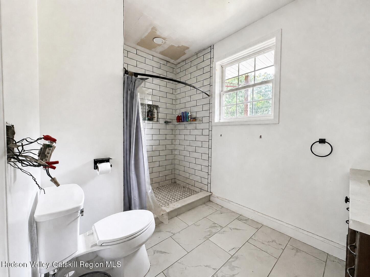 661 Hervey Sunside Road