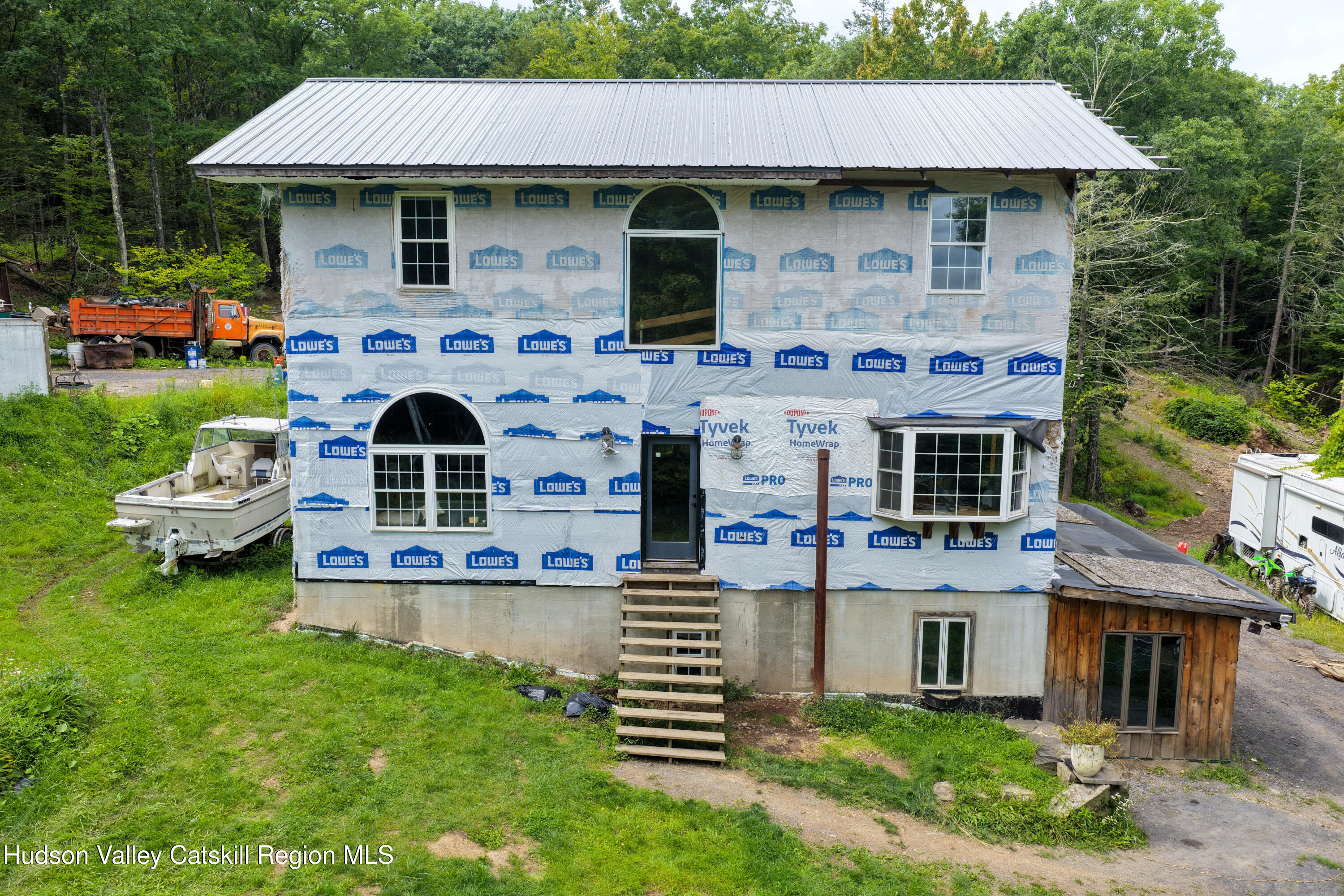 661 Hervey Sunside Road