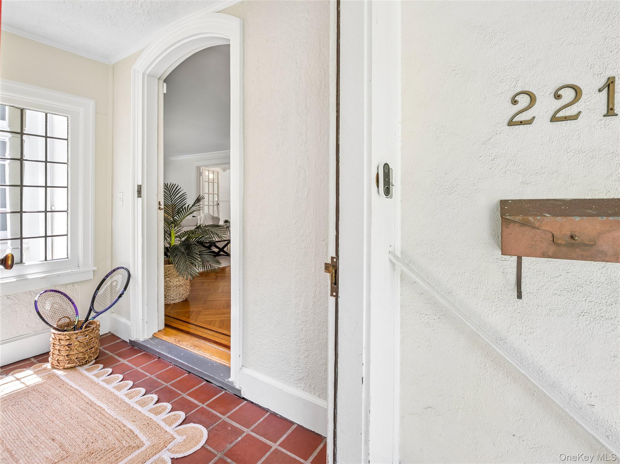 221 Highbrook Avenue
