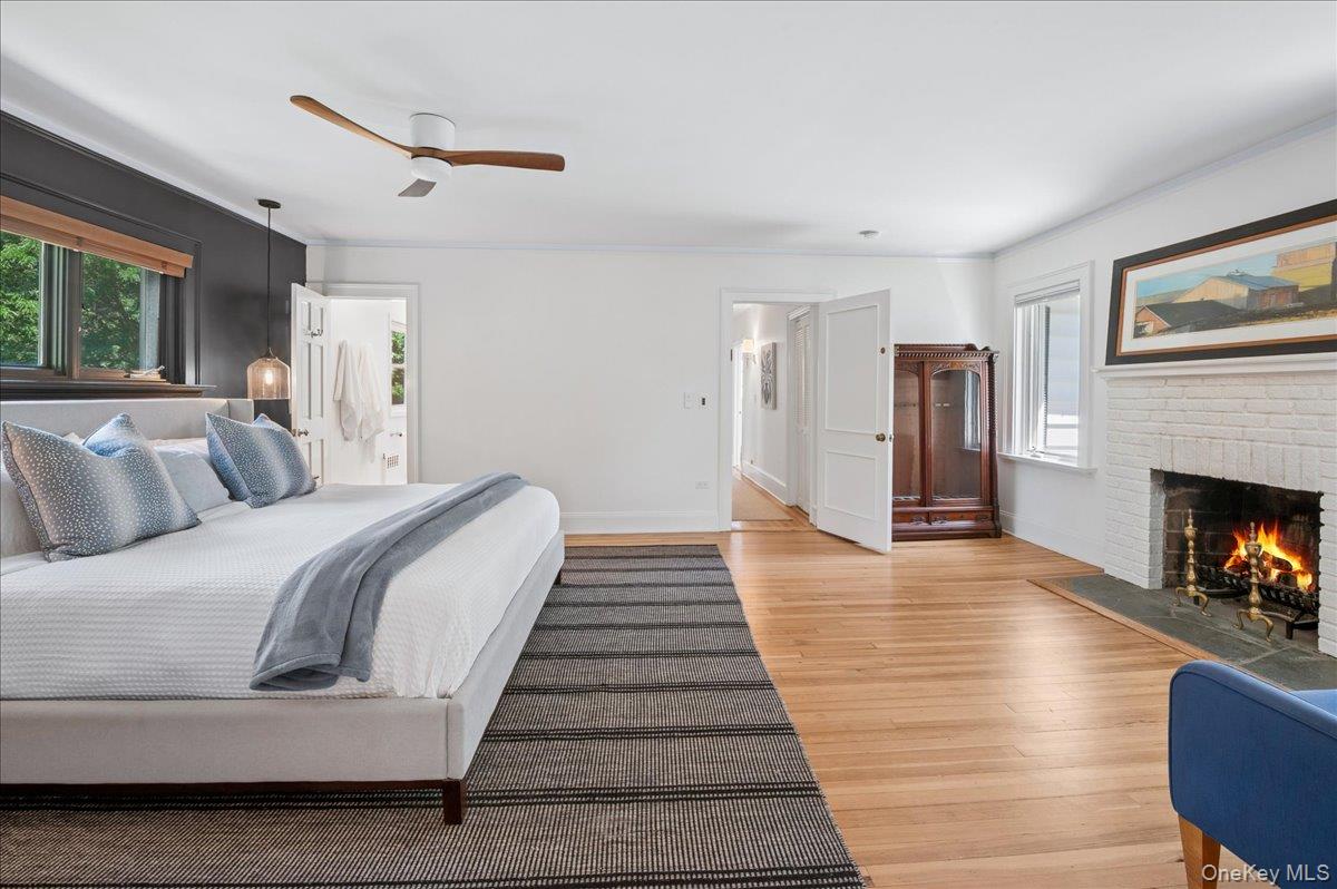 1355 Roosevelt Avenue