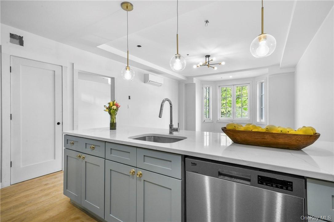 139 Fifth Avenue Unit: 5b