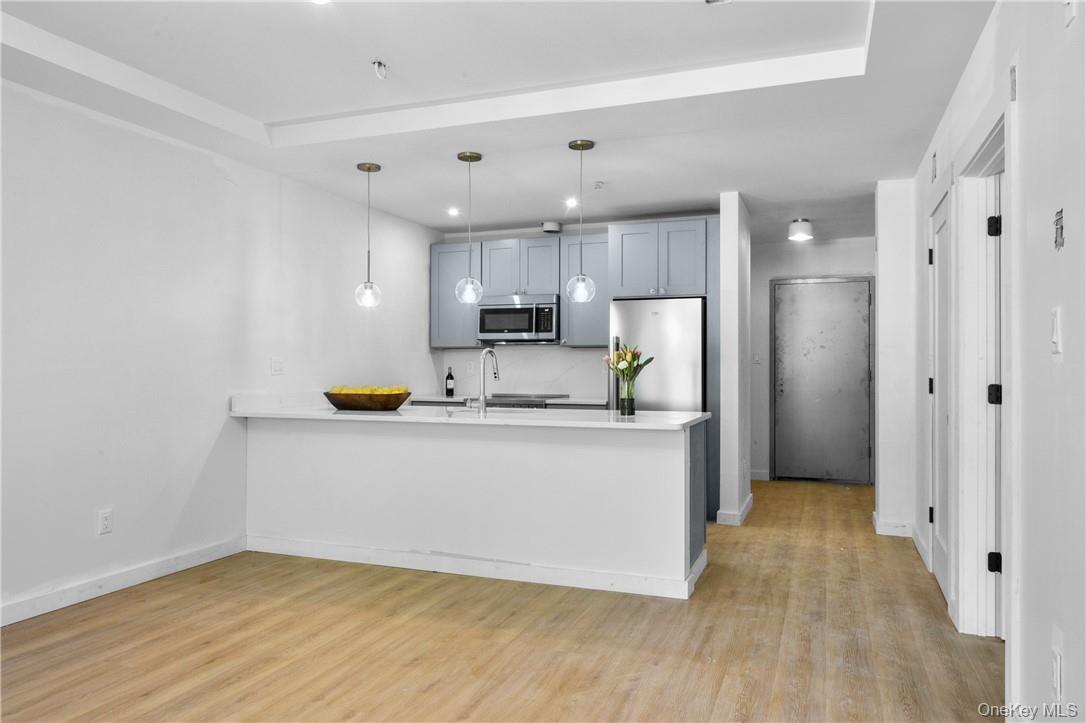 139 Fifth Avenue Unit: 5b