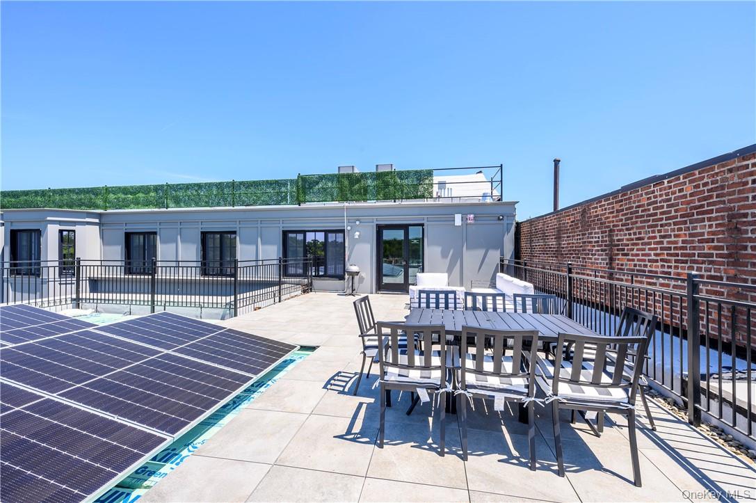 139 Fifth Unit: 4a