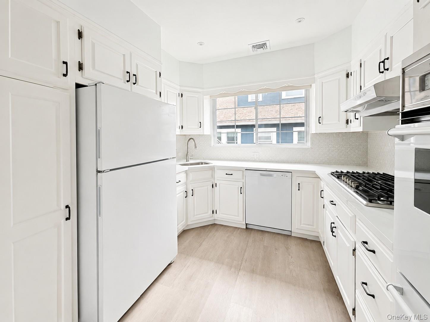 29 Chestnut Avenue Unit: 2