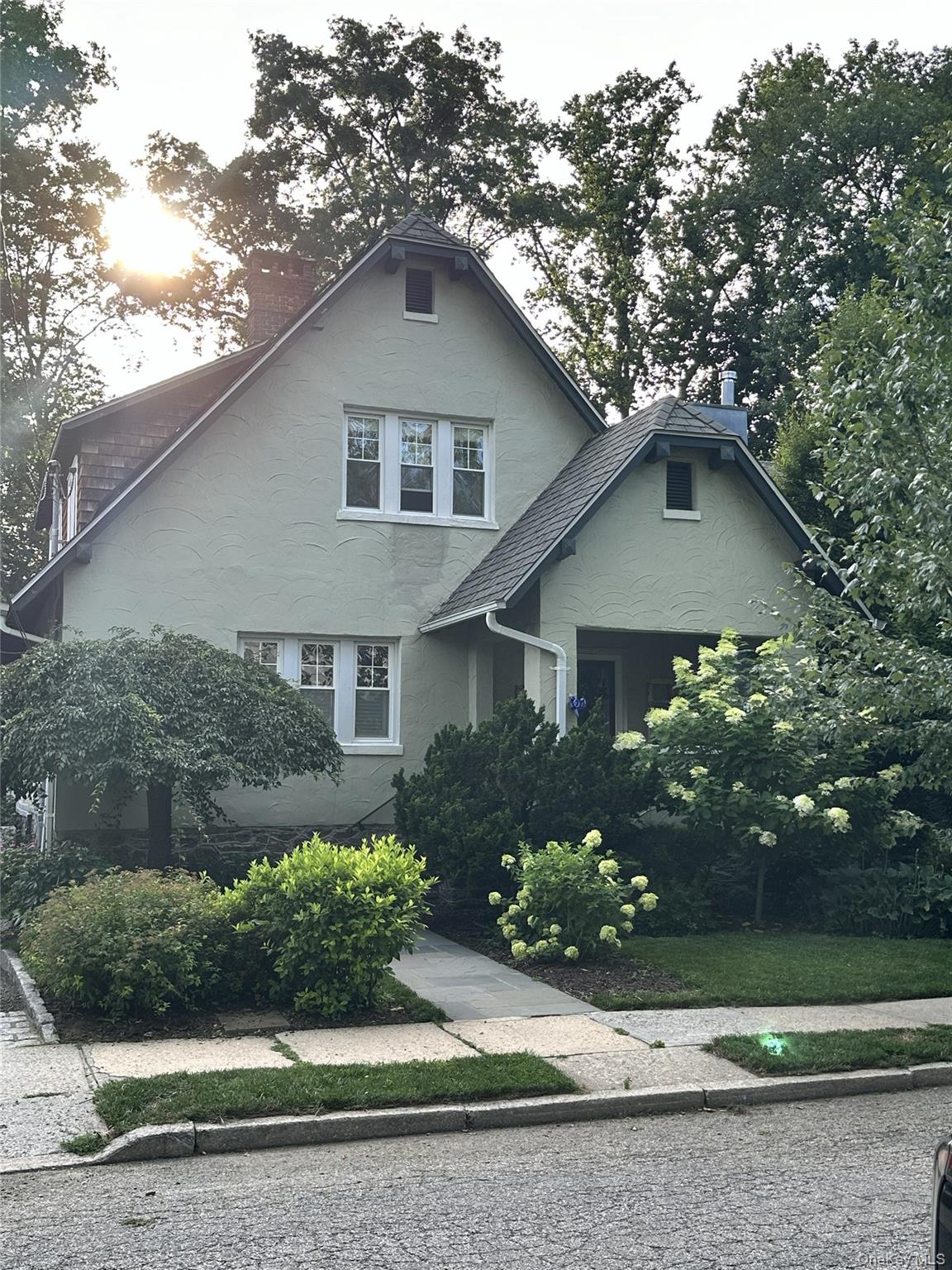 29 Chestnut Avenue Unit: 2